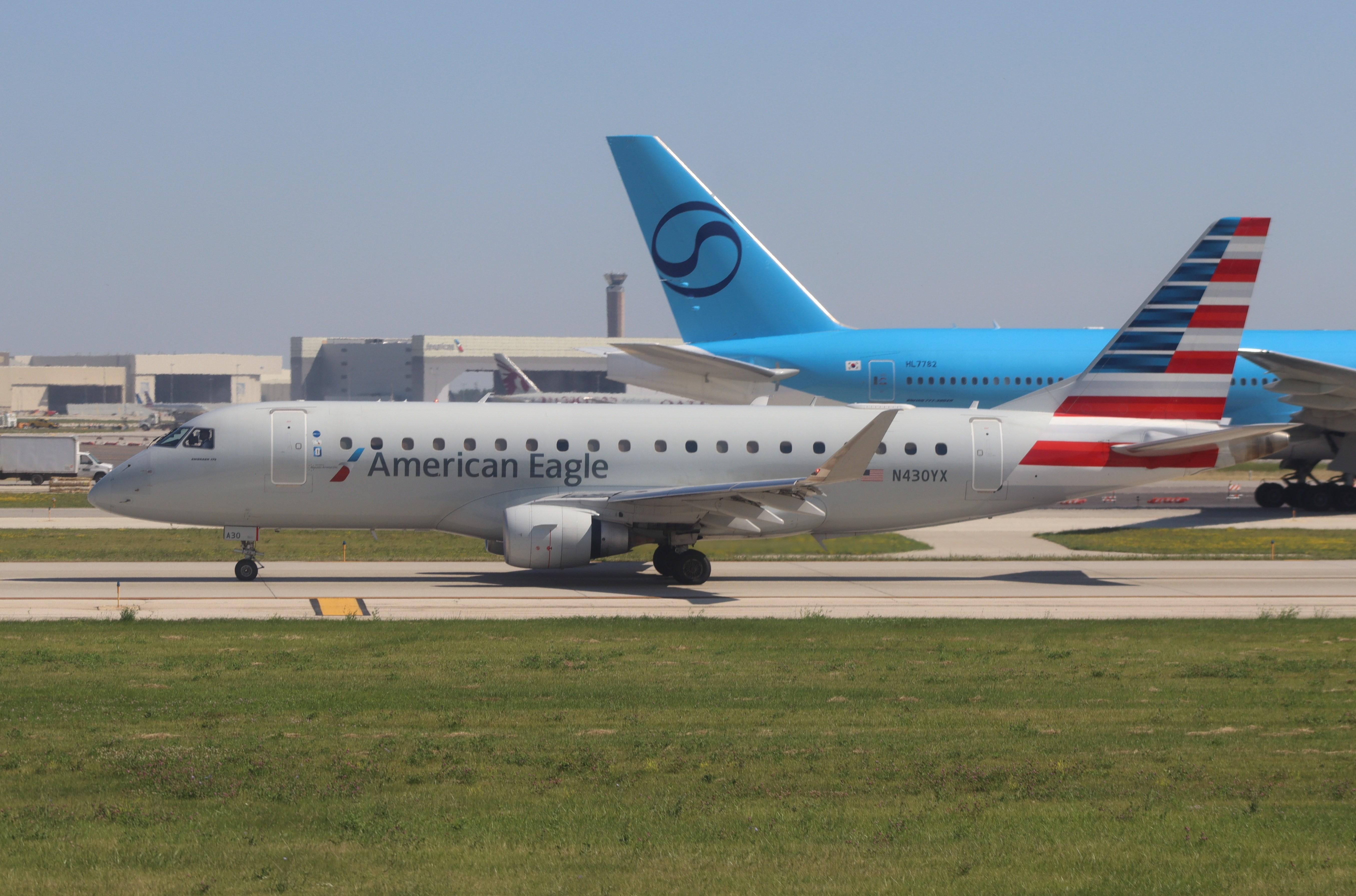 Aircraft N430YX, ERJ-170-200LR, at KORD, photo by MarkPasqualino