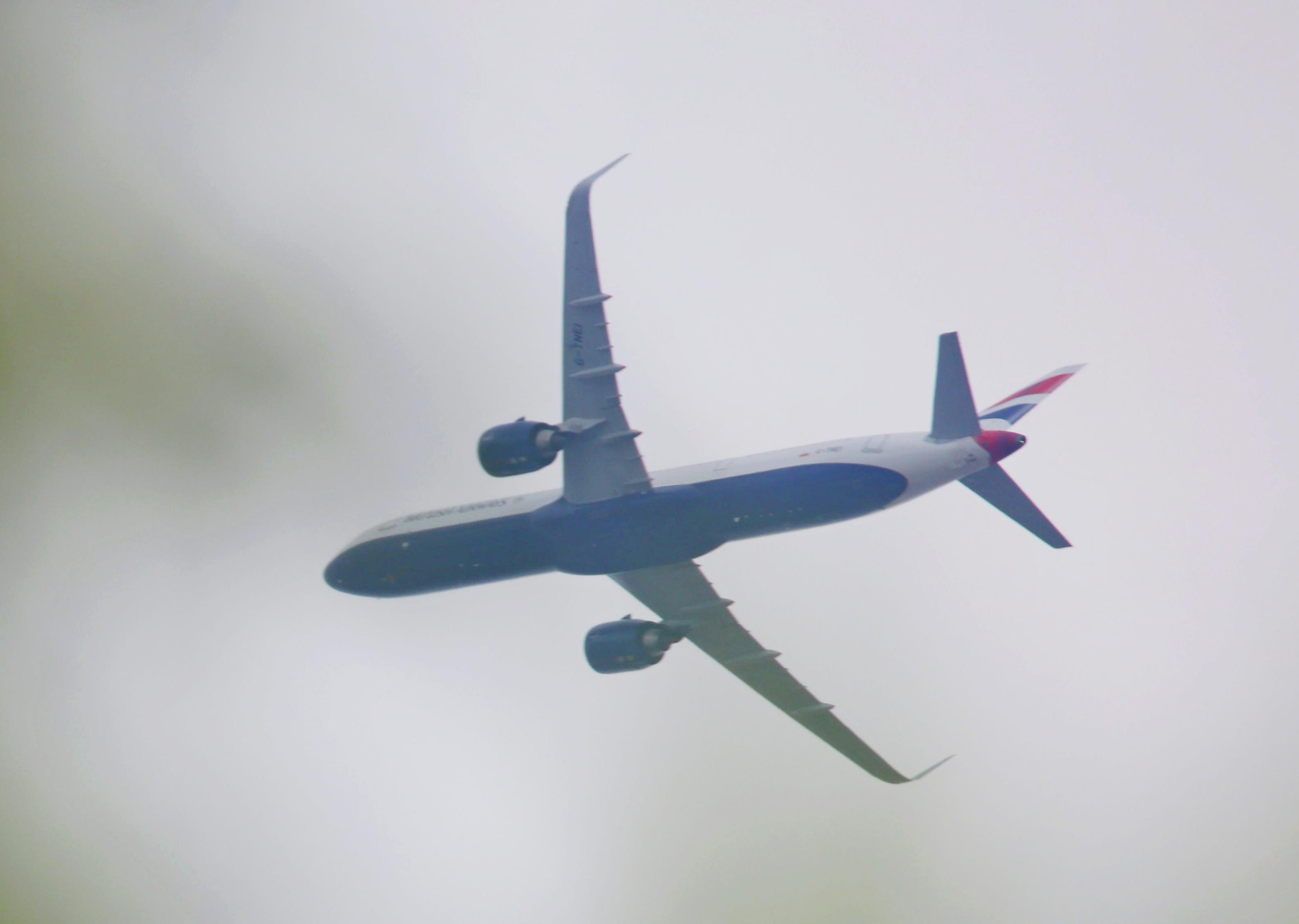 G-TNEI photo, click to enlarge