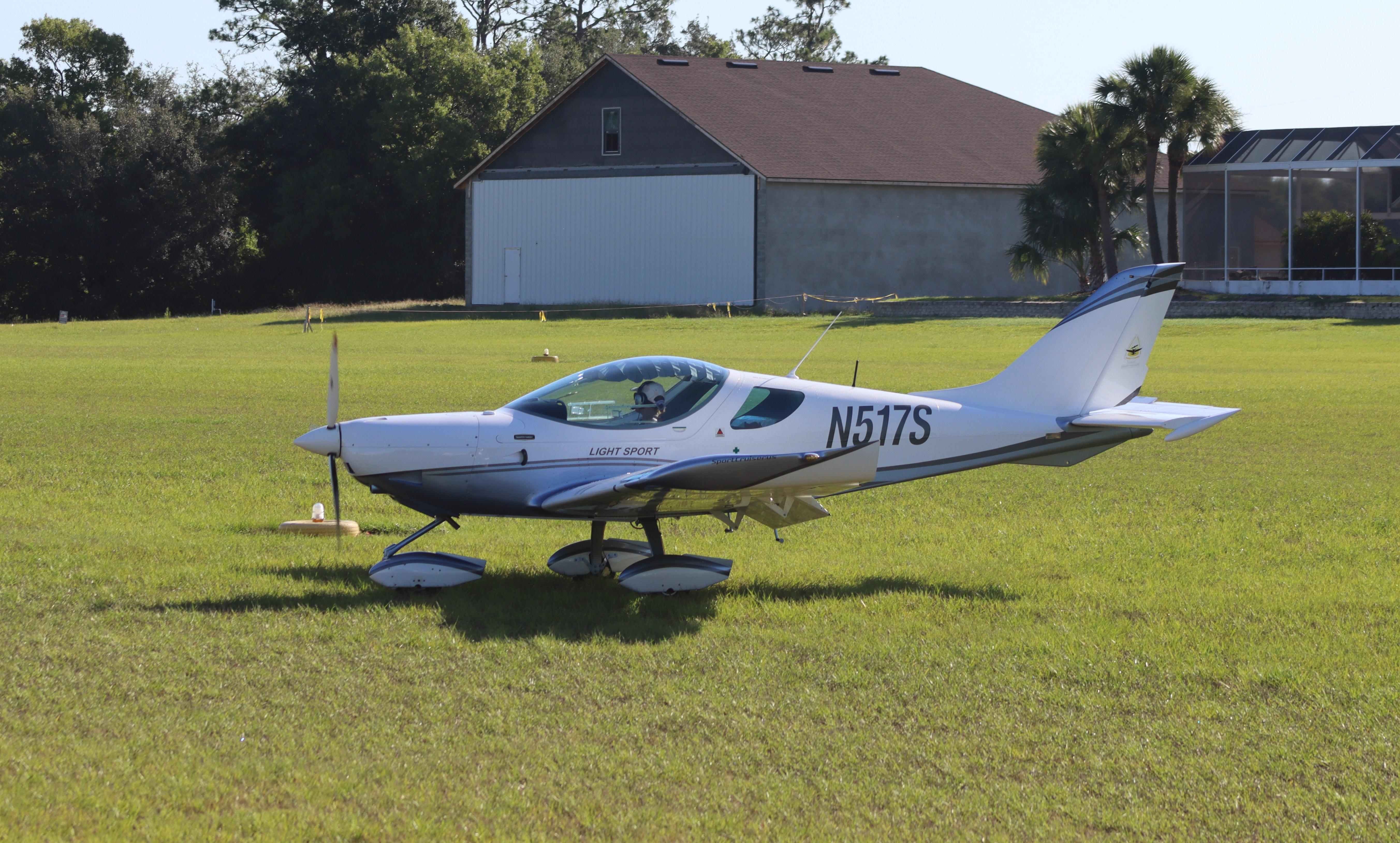 N517S photo, click to enlarge