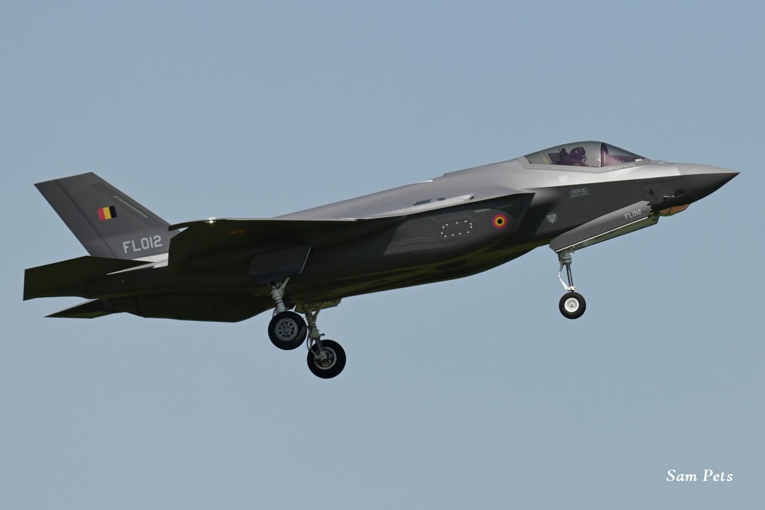 FL012 photo, click to enlarge