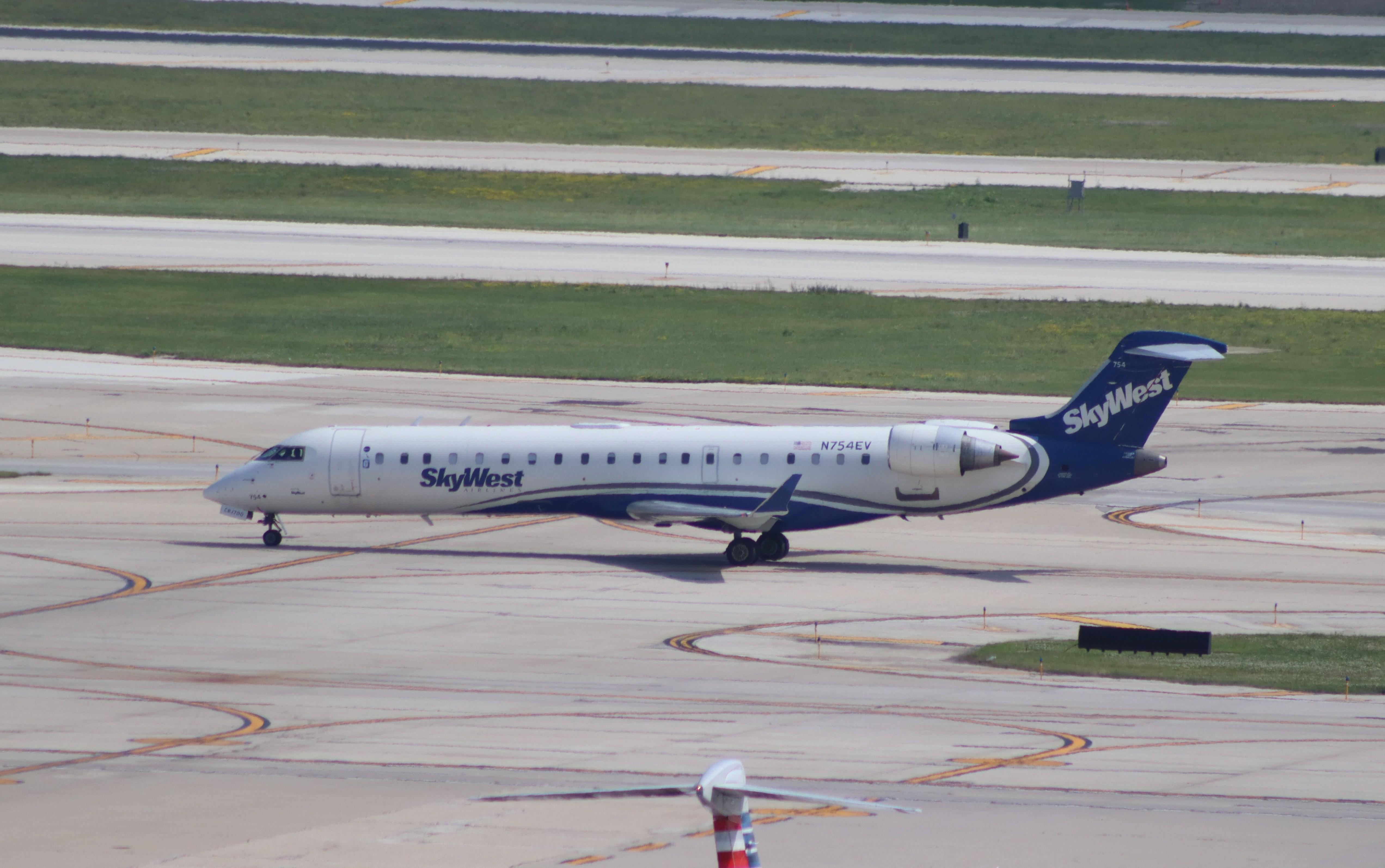 N754EV @ KORD - CL-600-2C10 - by MarkPasqualino