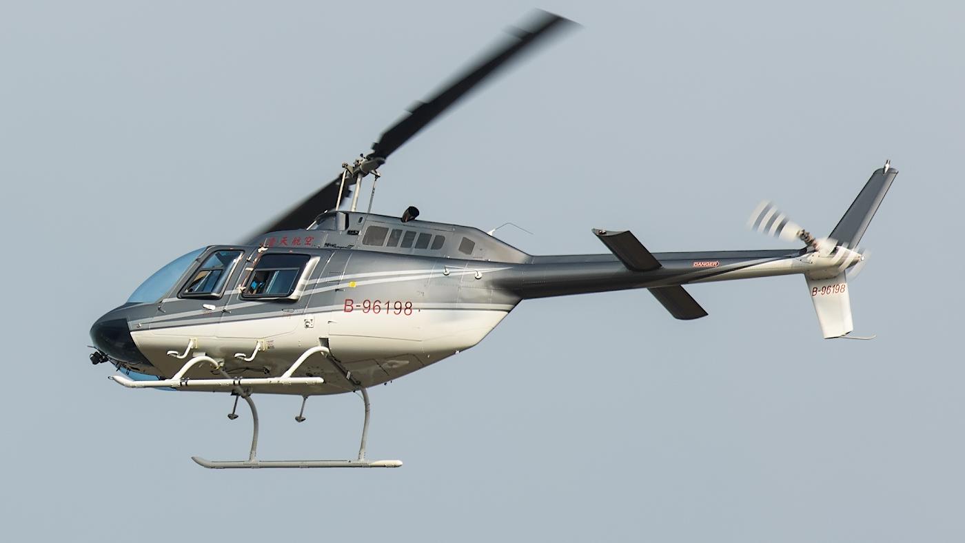 B-96198 @ RCNN - On final. - by AndreiShmatko