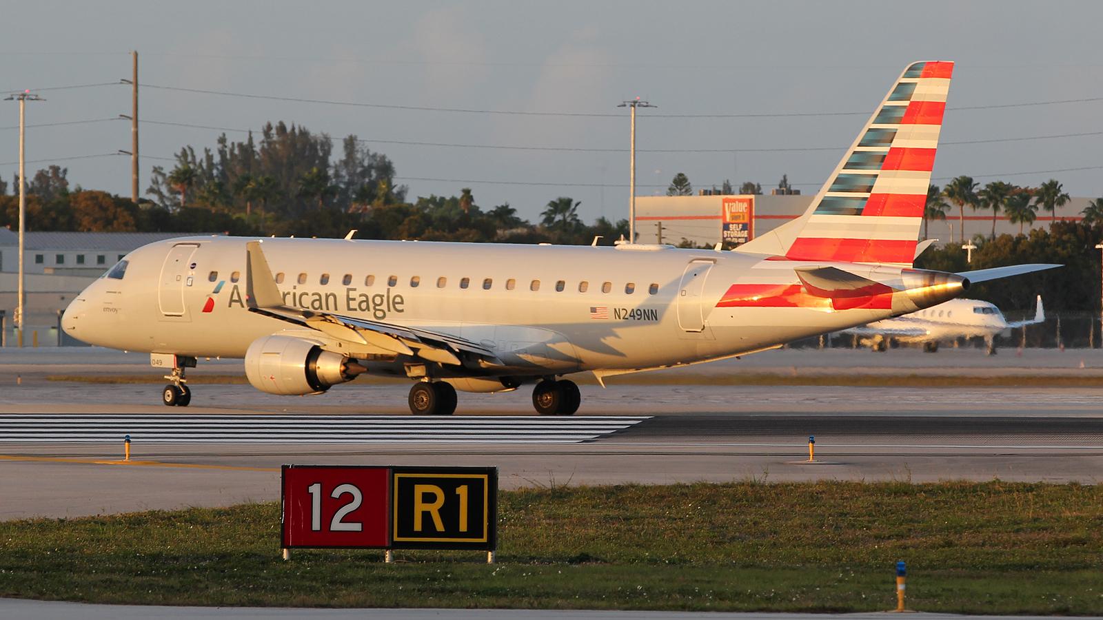 N249NN photo, click to enlarge
