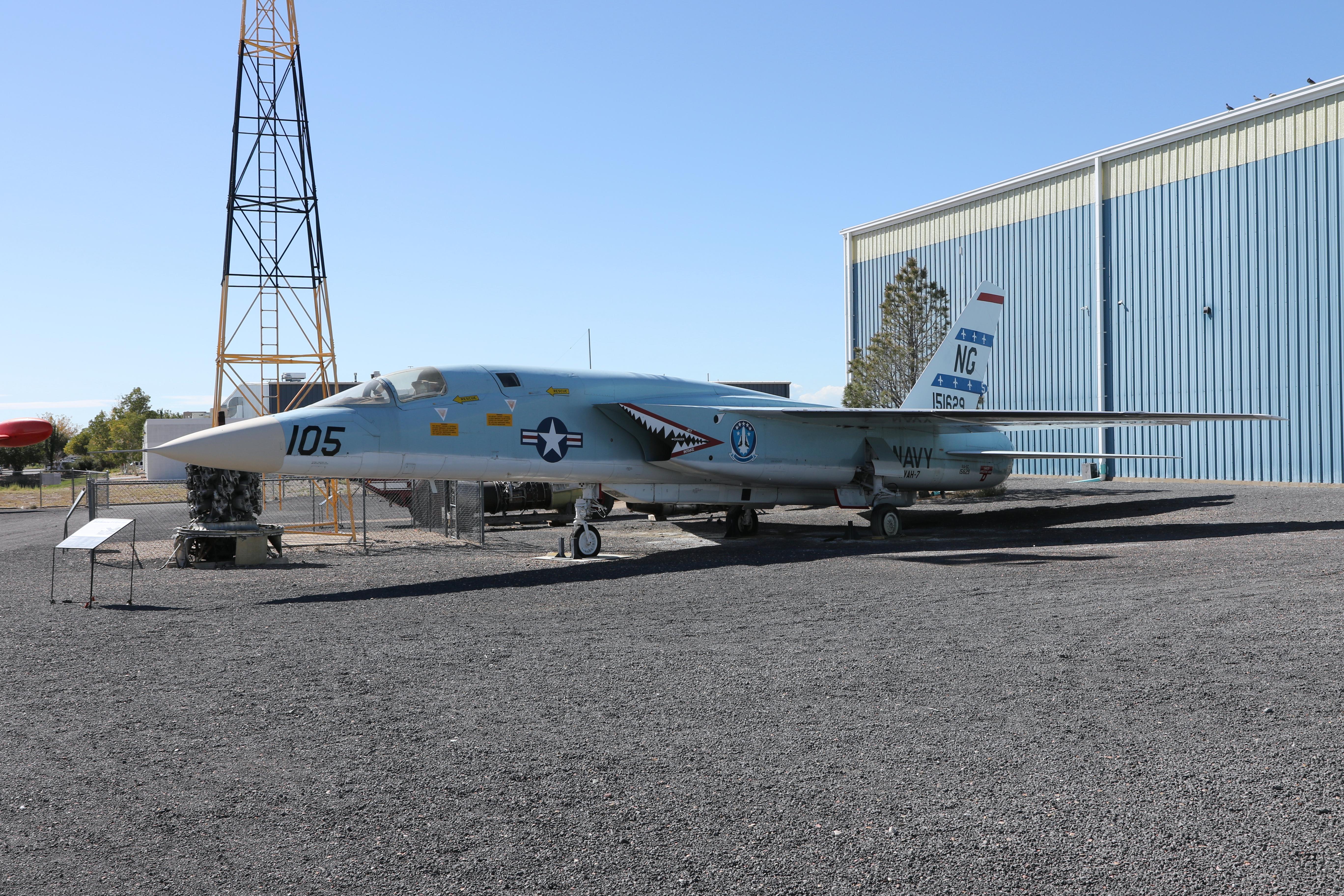 151629 photo, click to enlarge