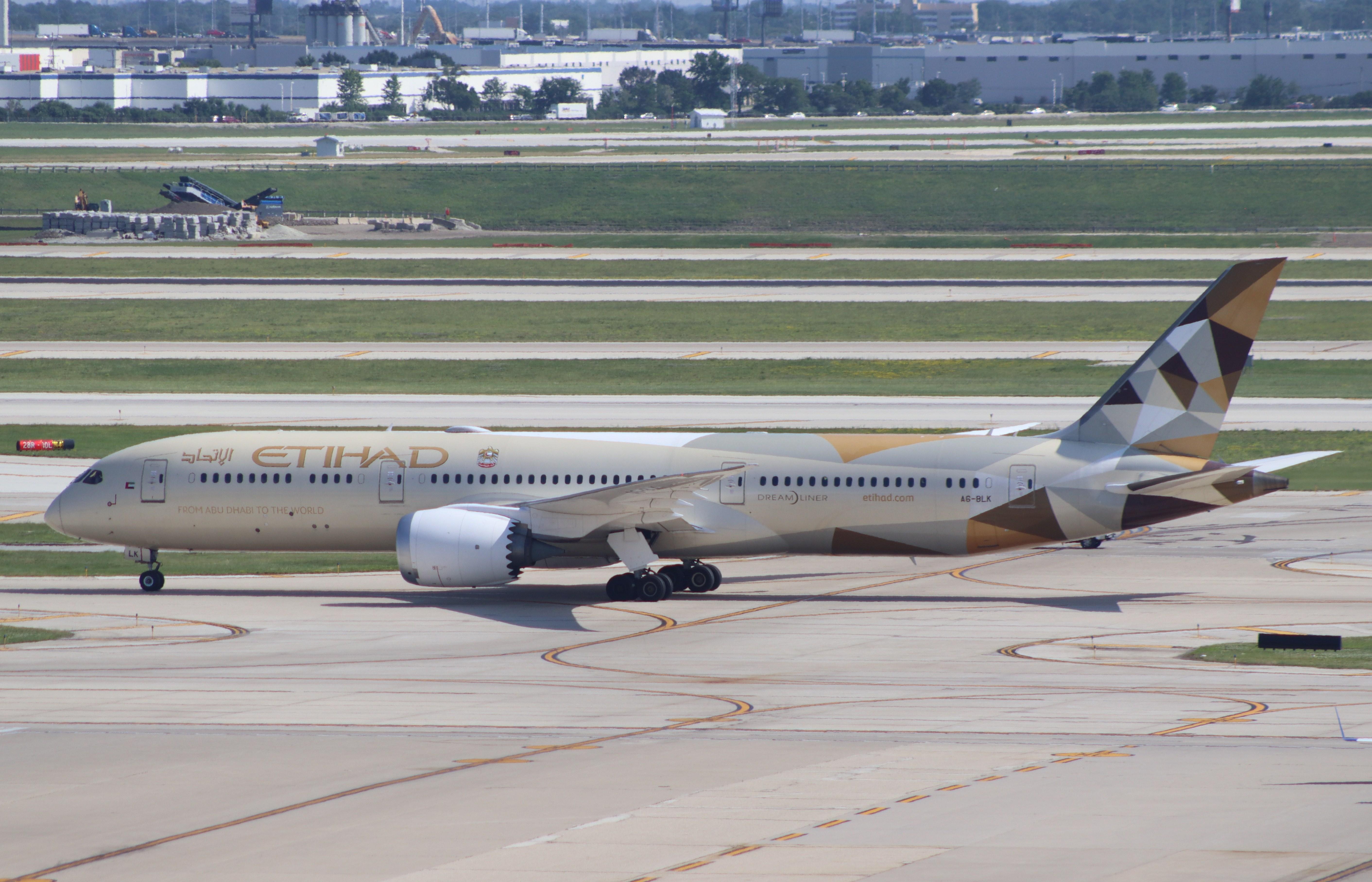 A6-BLK @ KORD - Boeing 787-9 Dreamliner - by MarkPasqualino