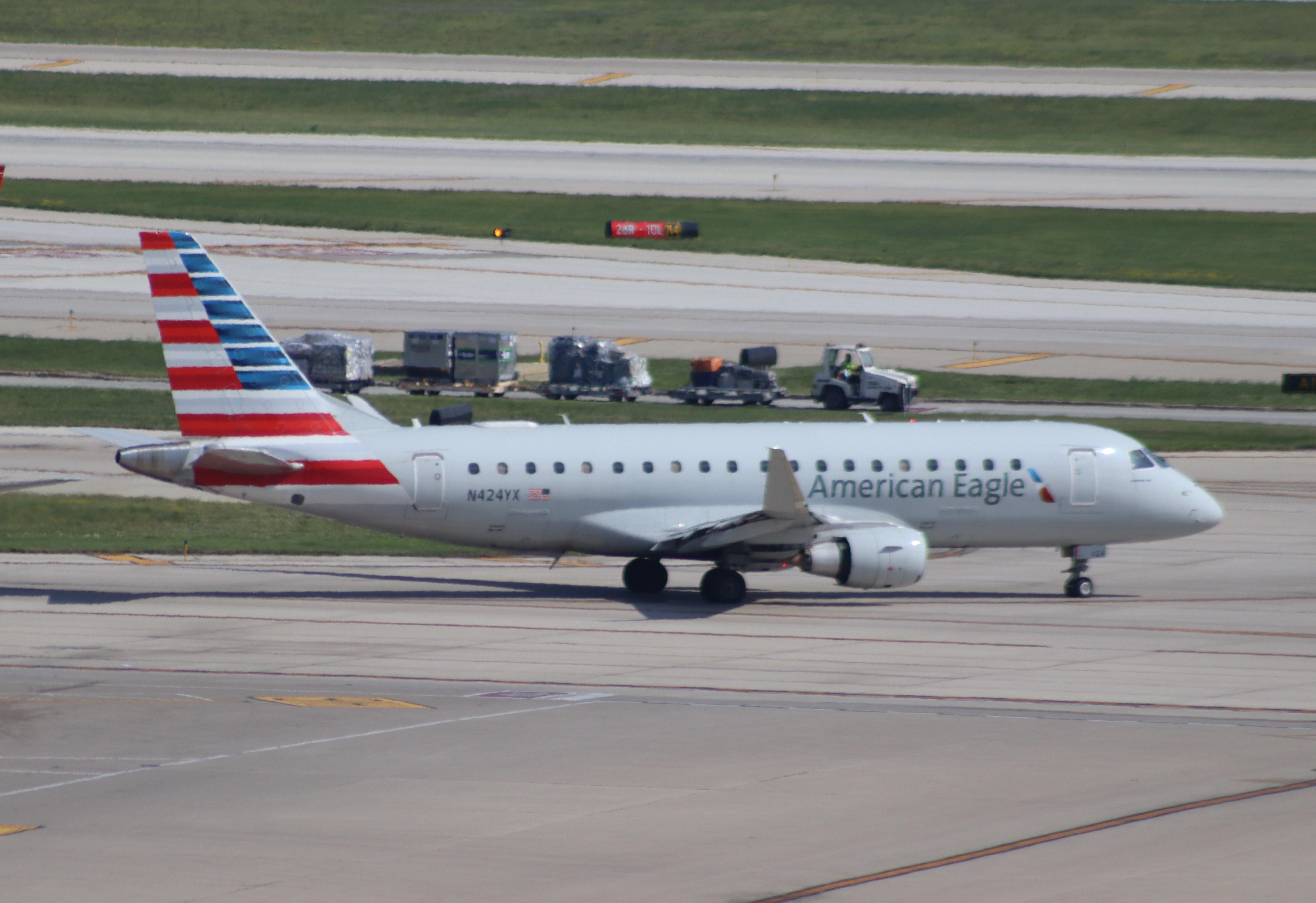 Aircraft N424YX, ERJ-170-200LR, at KORD, photo by MarkPasqualino