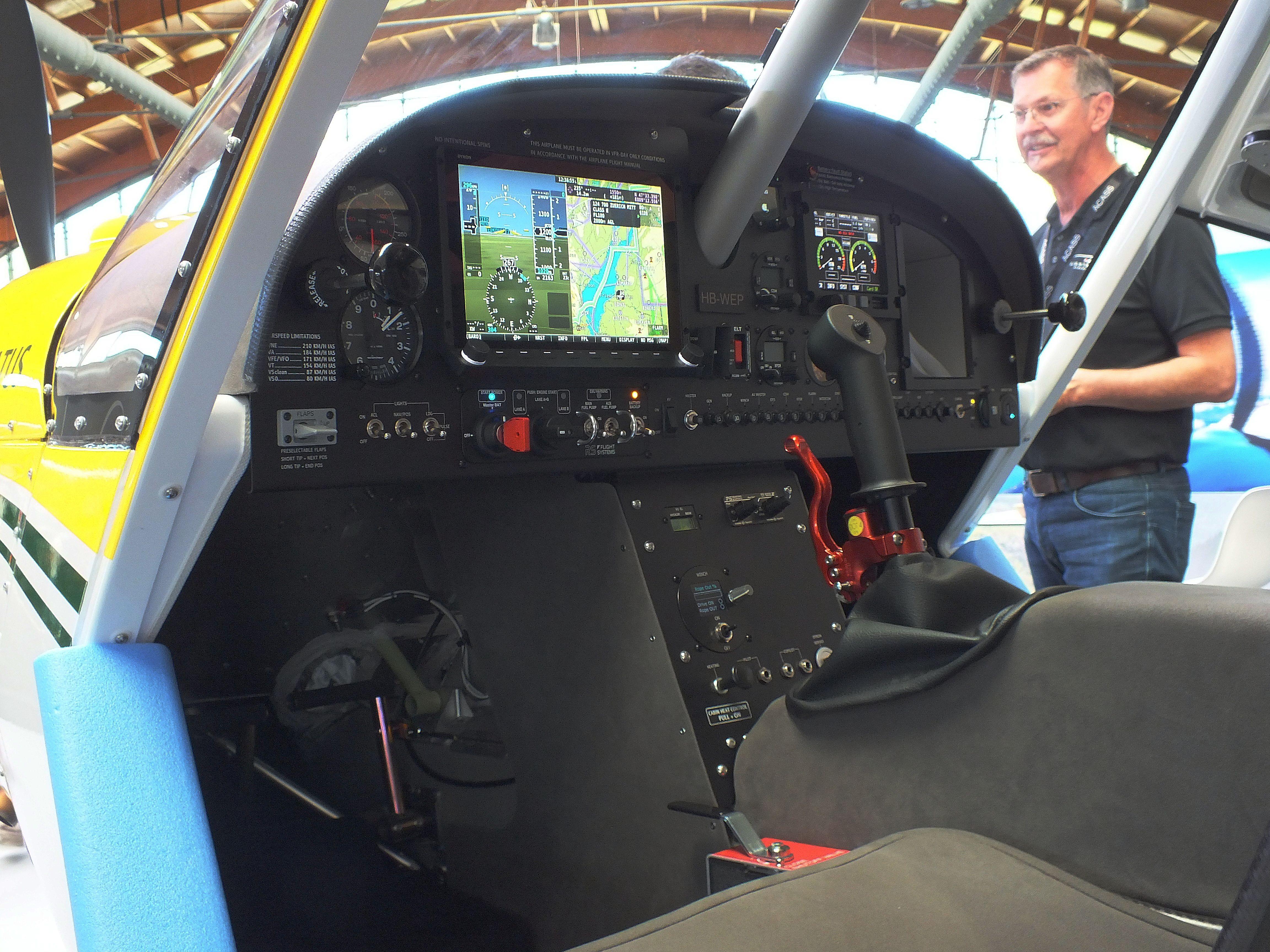 HB-WEP photo, click to enlarge