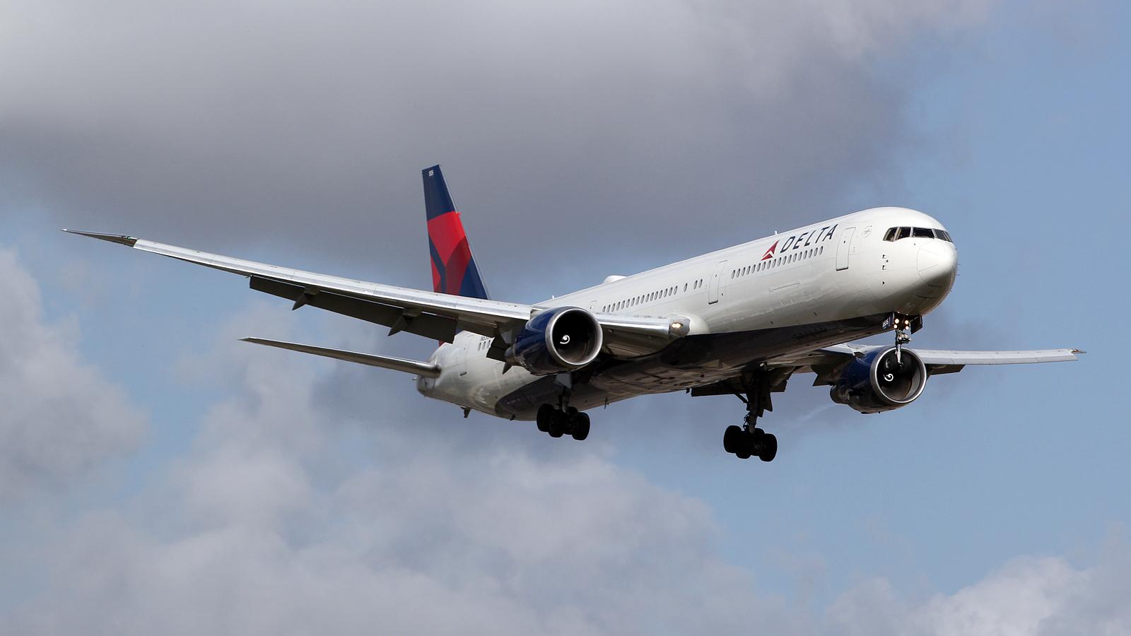 N830MH photo, click to enlarge