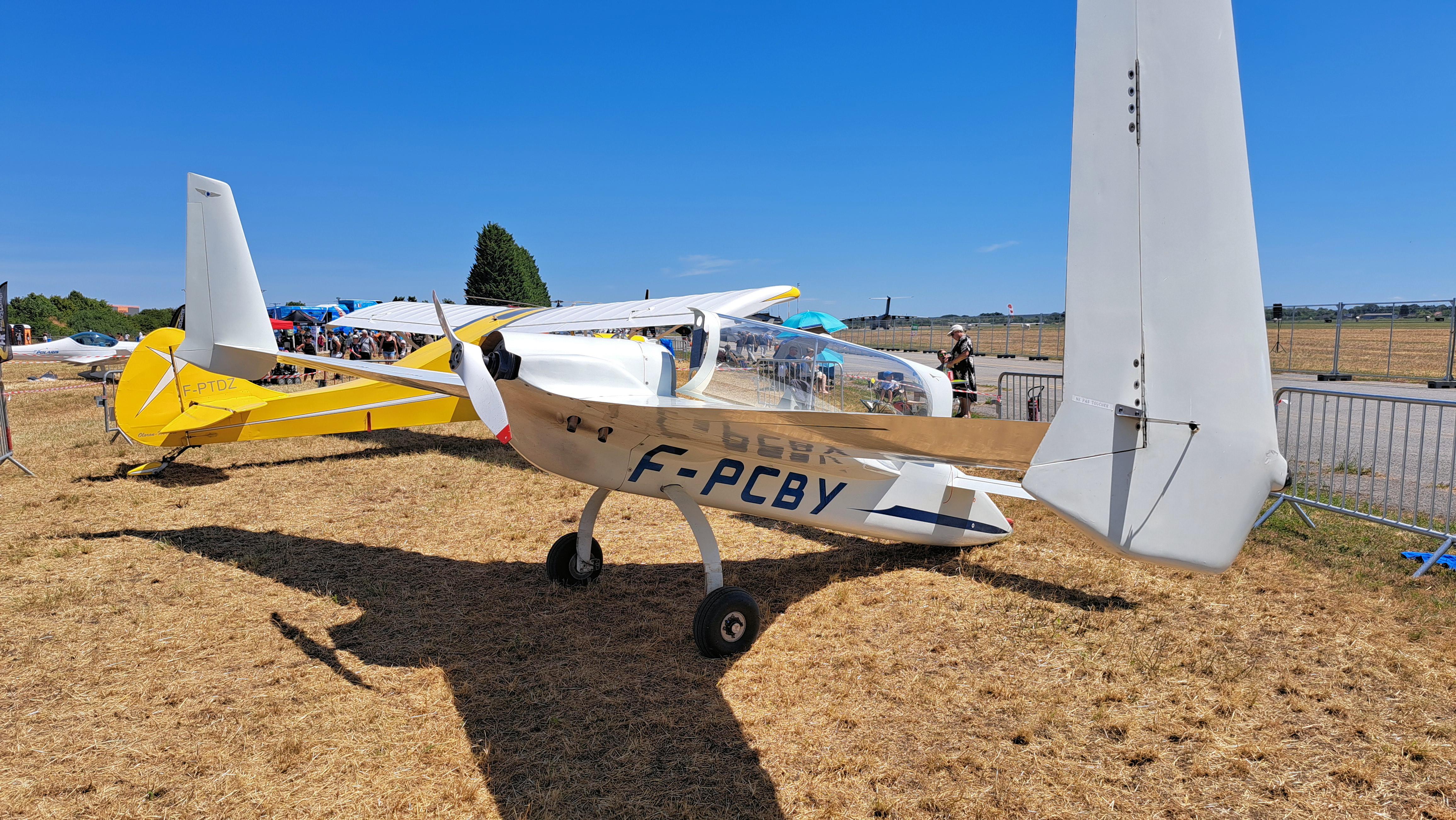 F-PCBY photo, click to enlarge