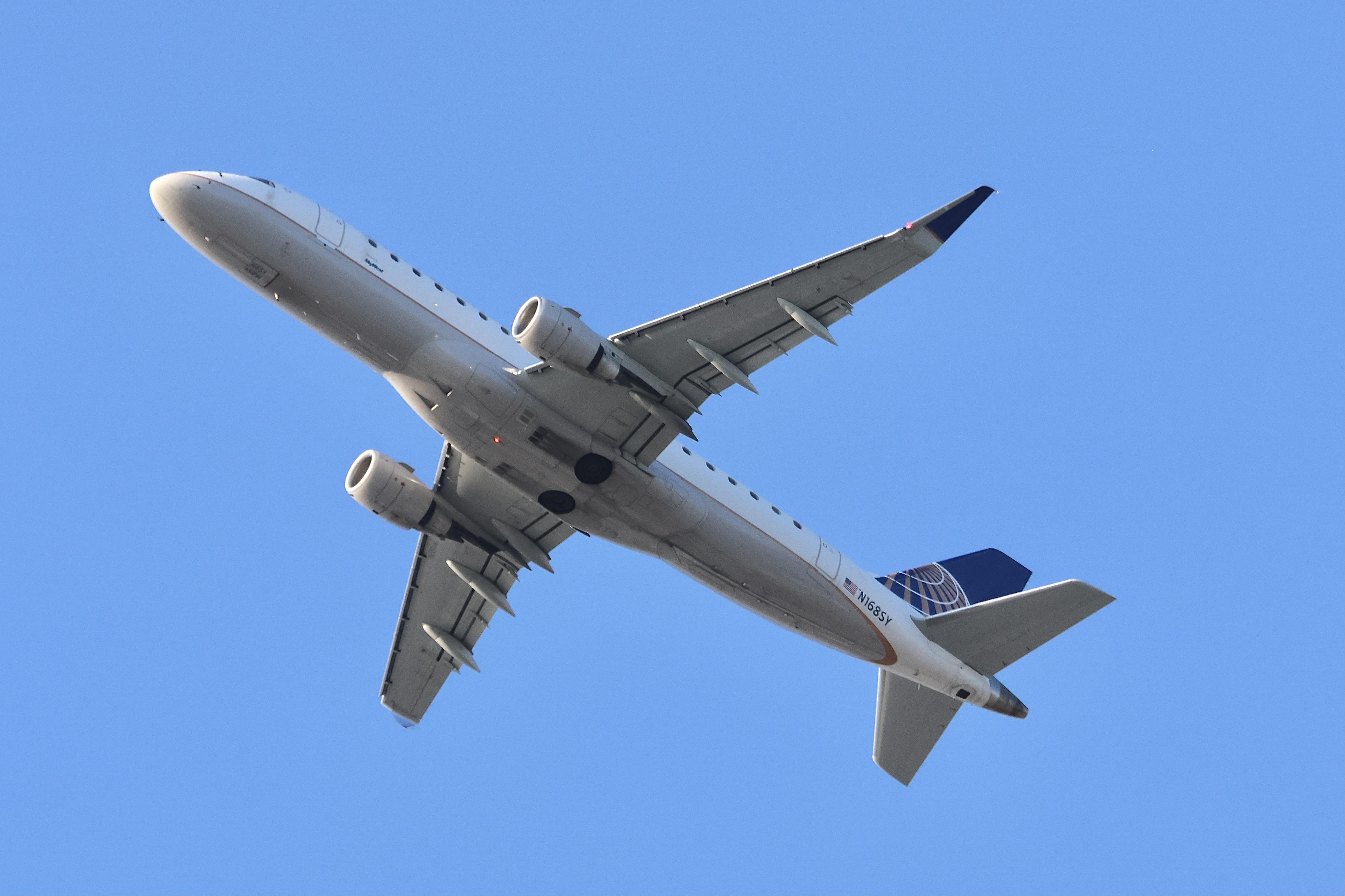 N168SY photo, click to enlarge