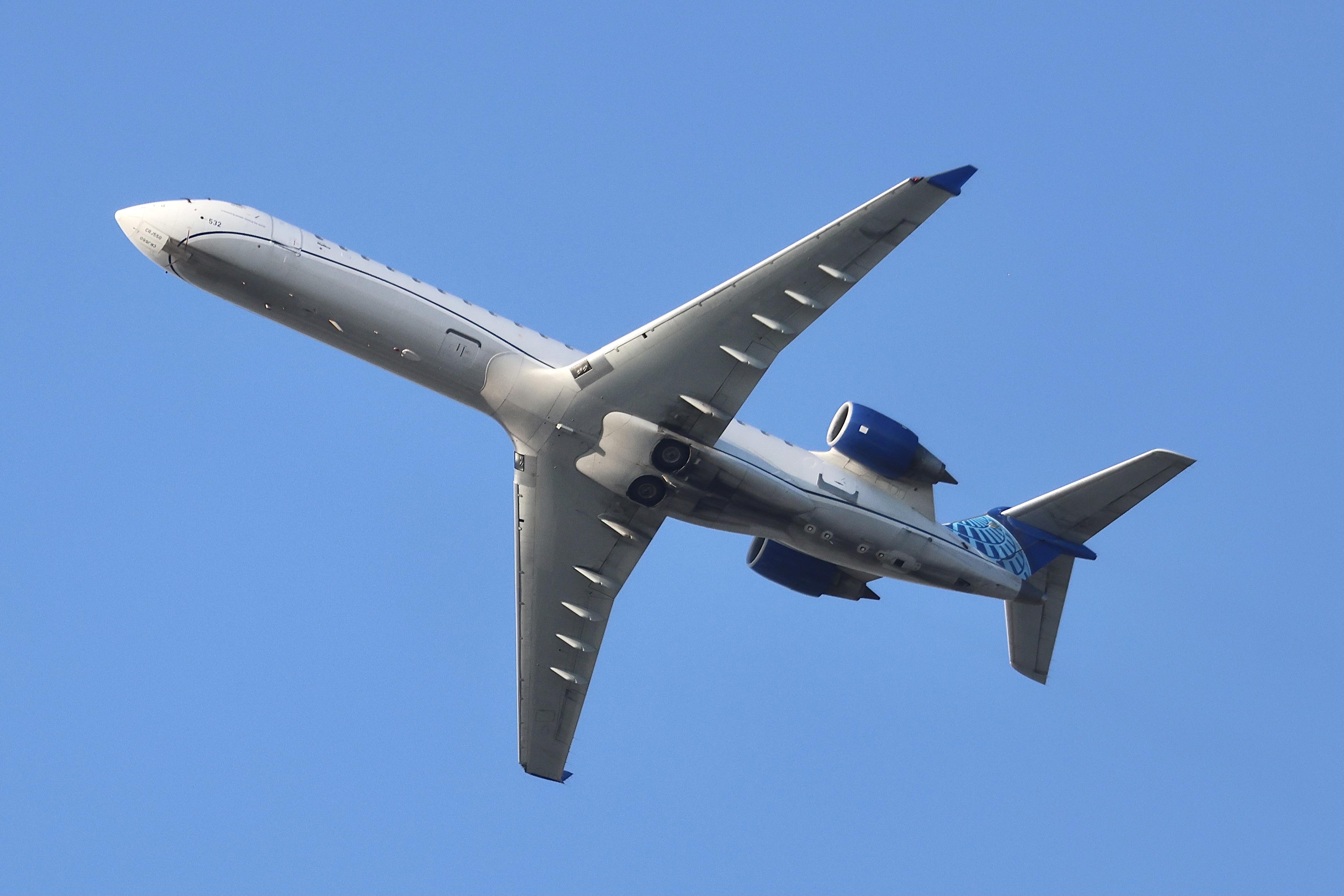 N532GJ @ KORD - CRJ7 SkyWest / United Express Canadair Regional Jet CRJ-550, N532GJ departing 28R KORD - by MarkKalfas