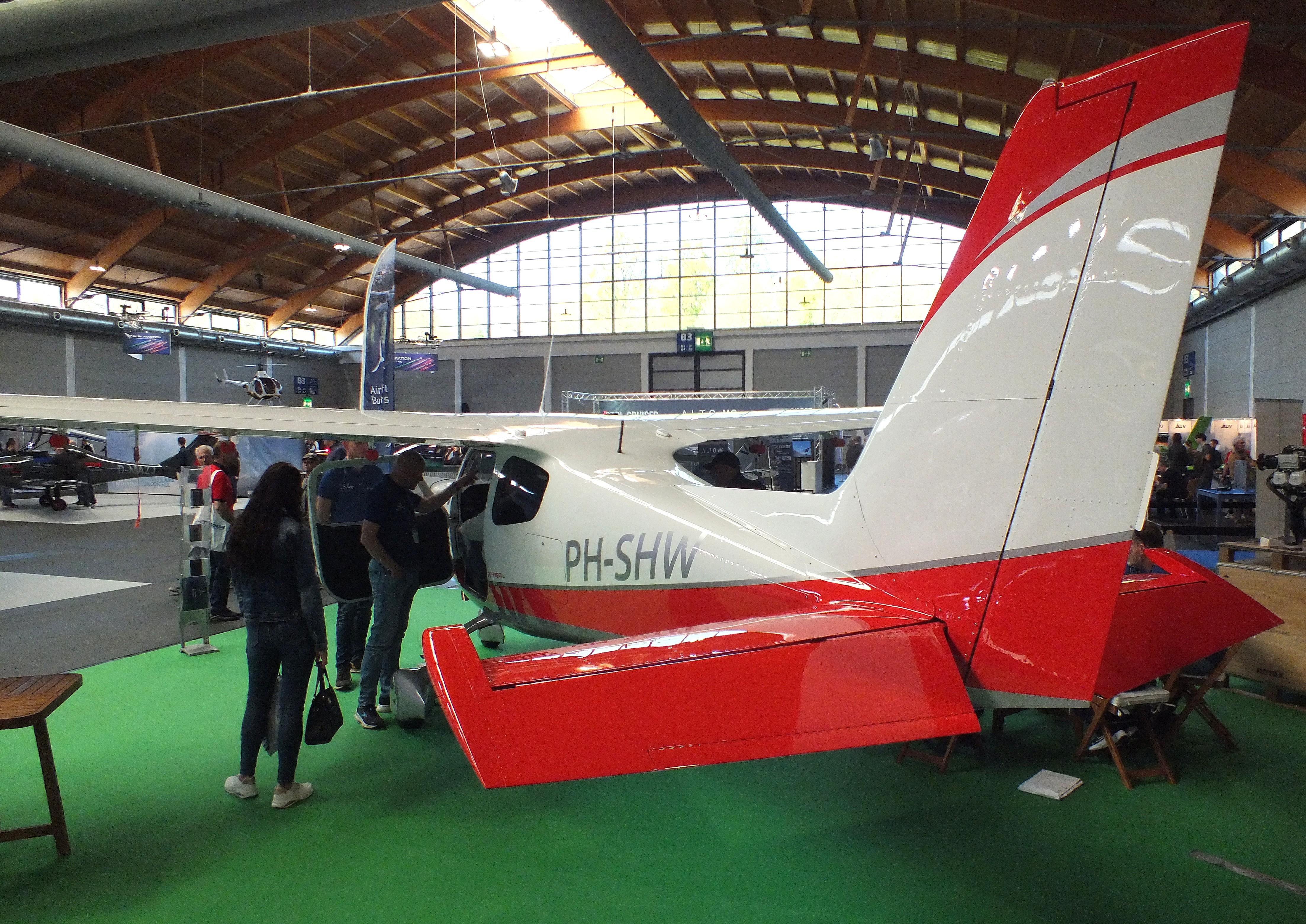 PH-SHW @ EDNY - Sling Aircraft Sling HW at the AERO 2026, Friedrichshafen - by iwarnecke