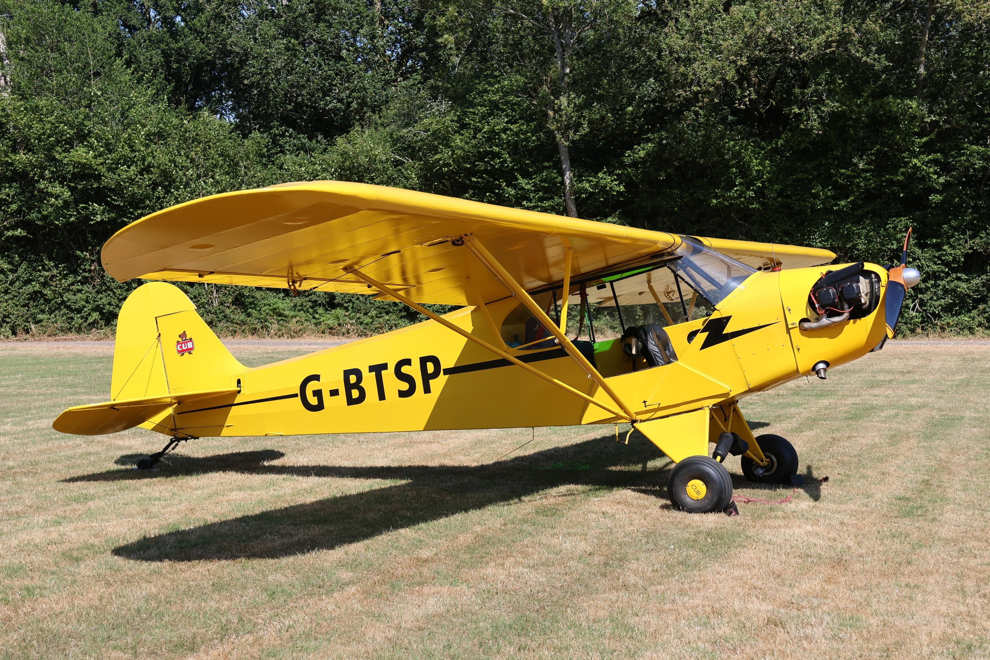 G-BTSP @ GB-0827 - G-BTSP 1941 Piper J3C-65 Cub West Tisted Fly In
 - by PhilR