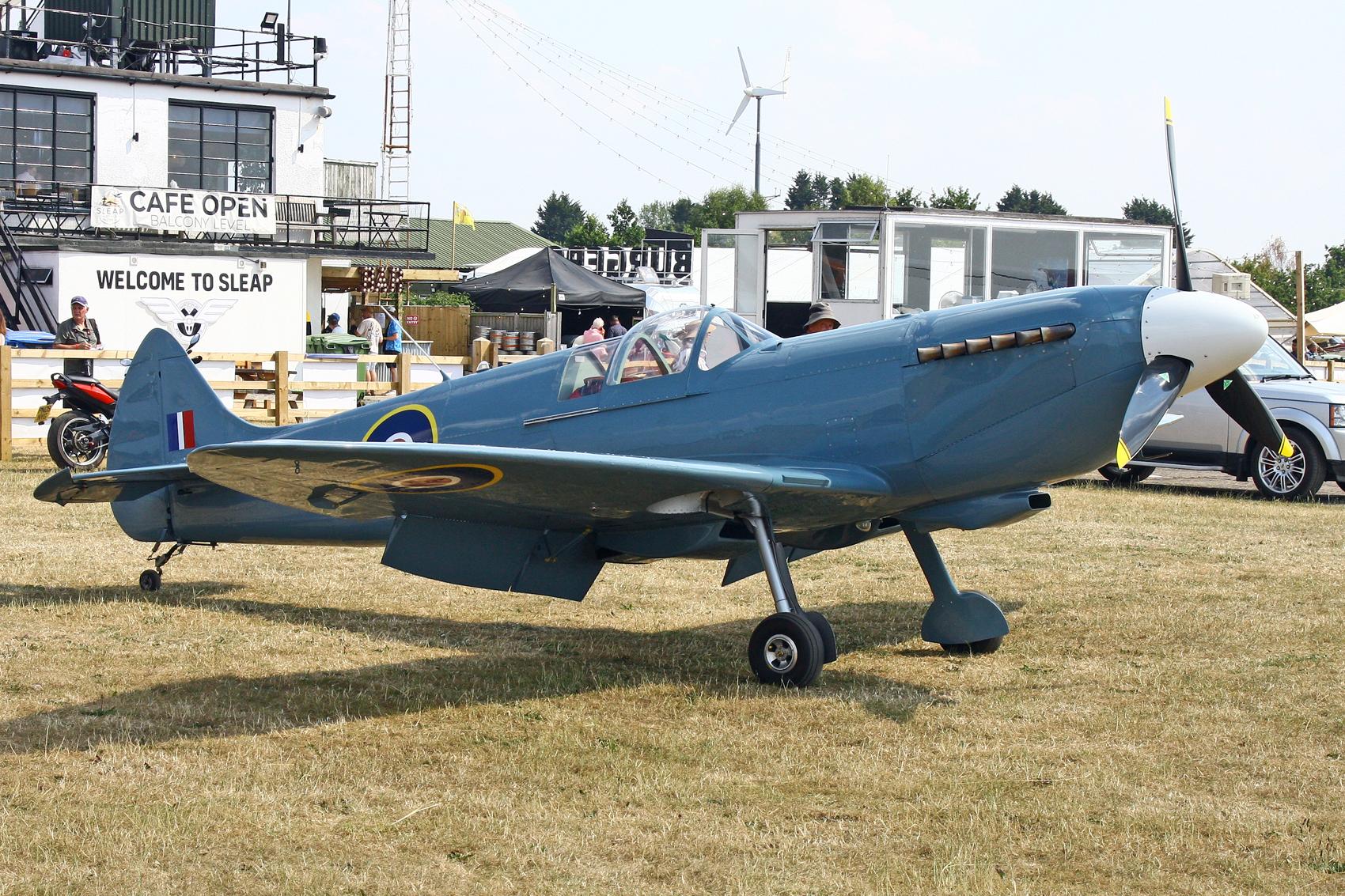 G-CIEN photo, click to enlarge