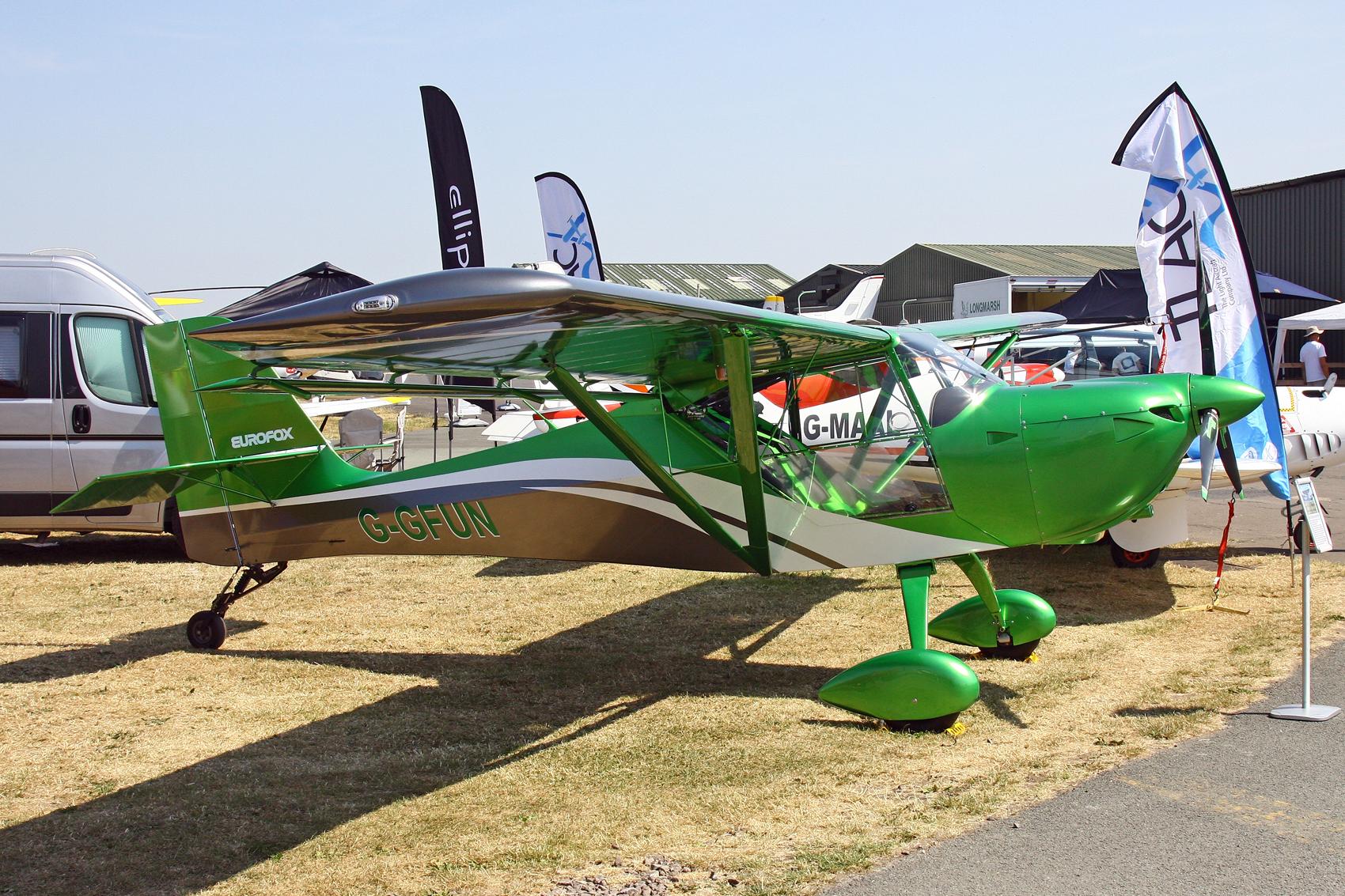 G-GFUN photo, click to enlarge