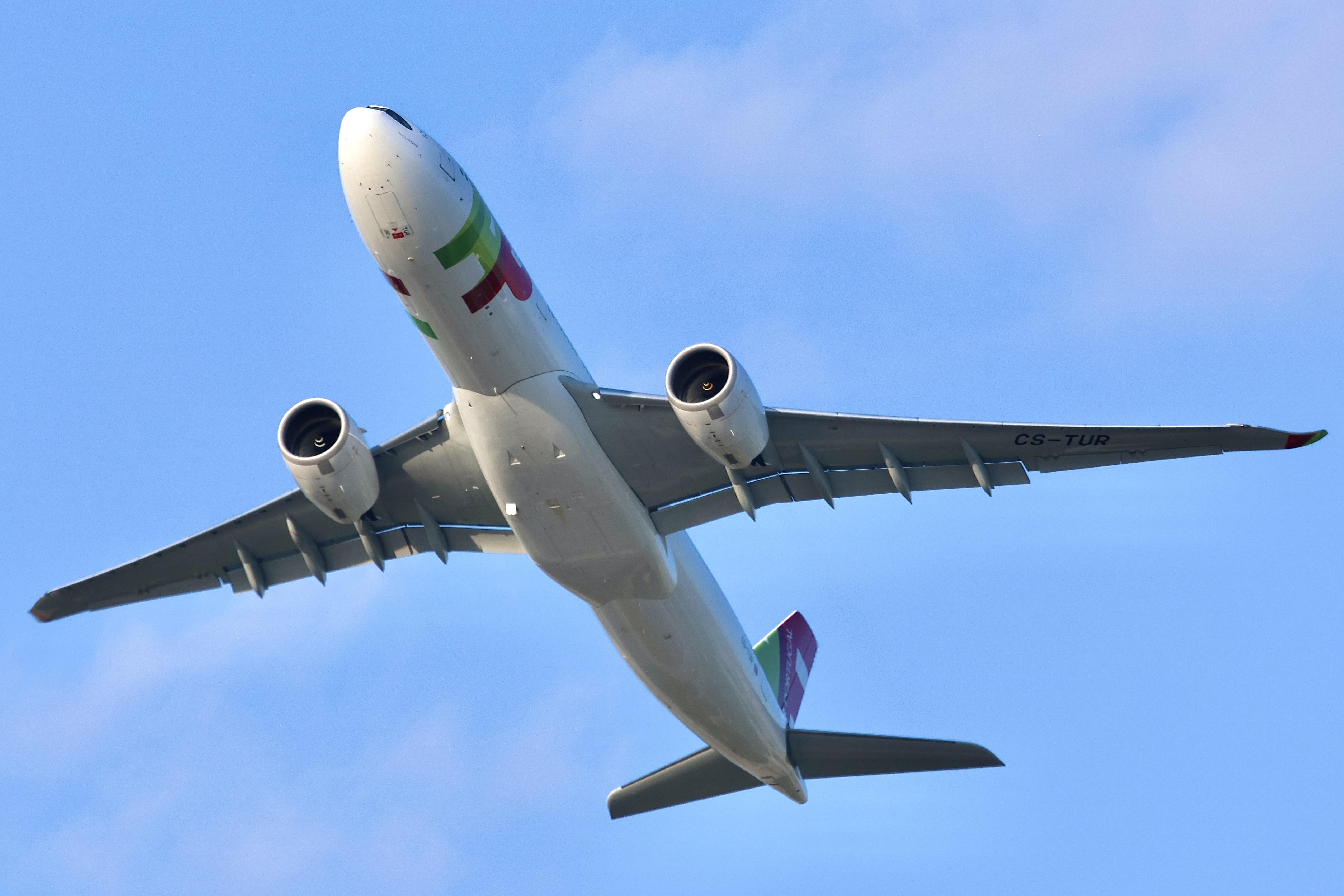 CS-TUR photo, click to enlarge