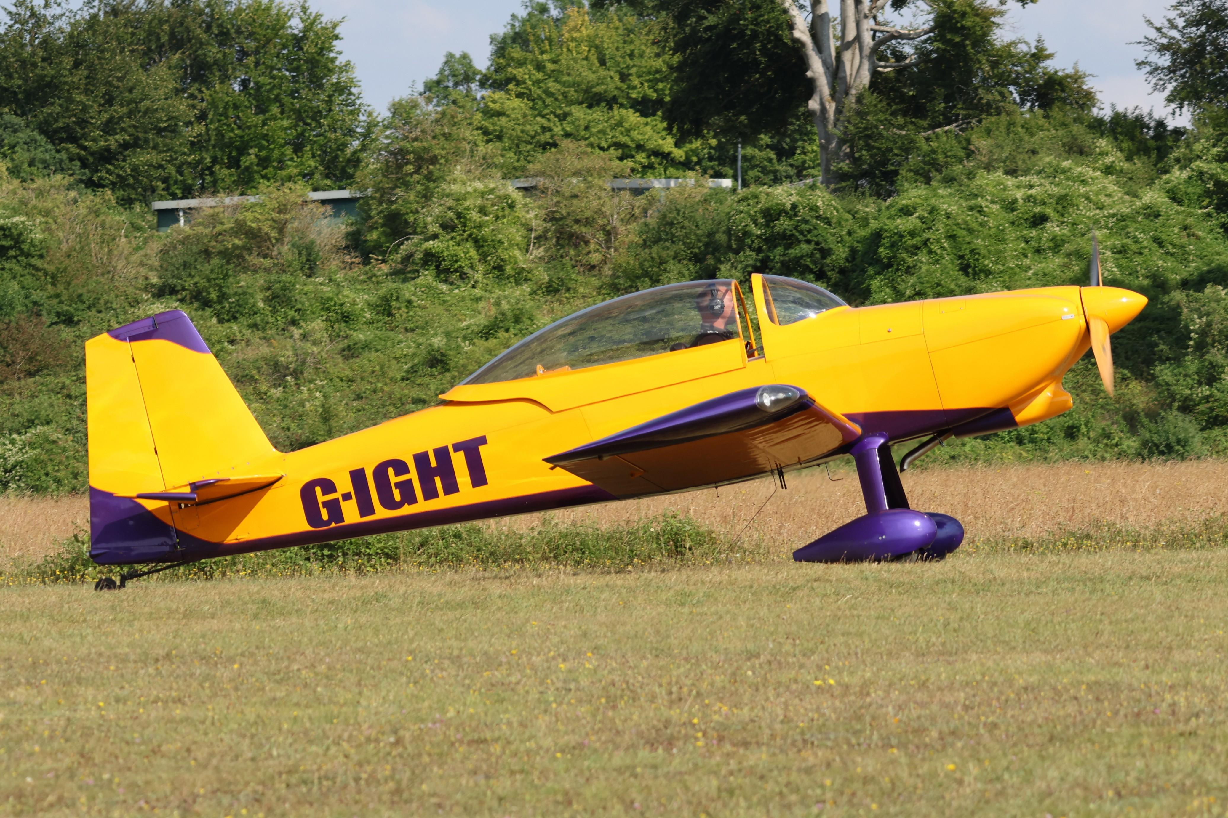 G-IGHT photo, click to enlarge