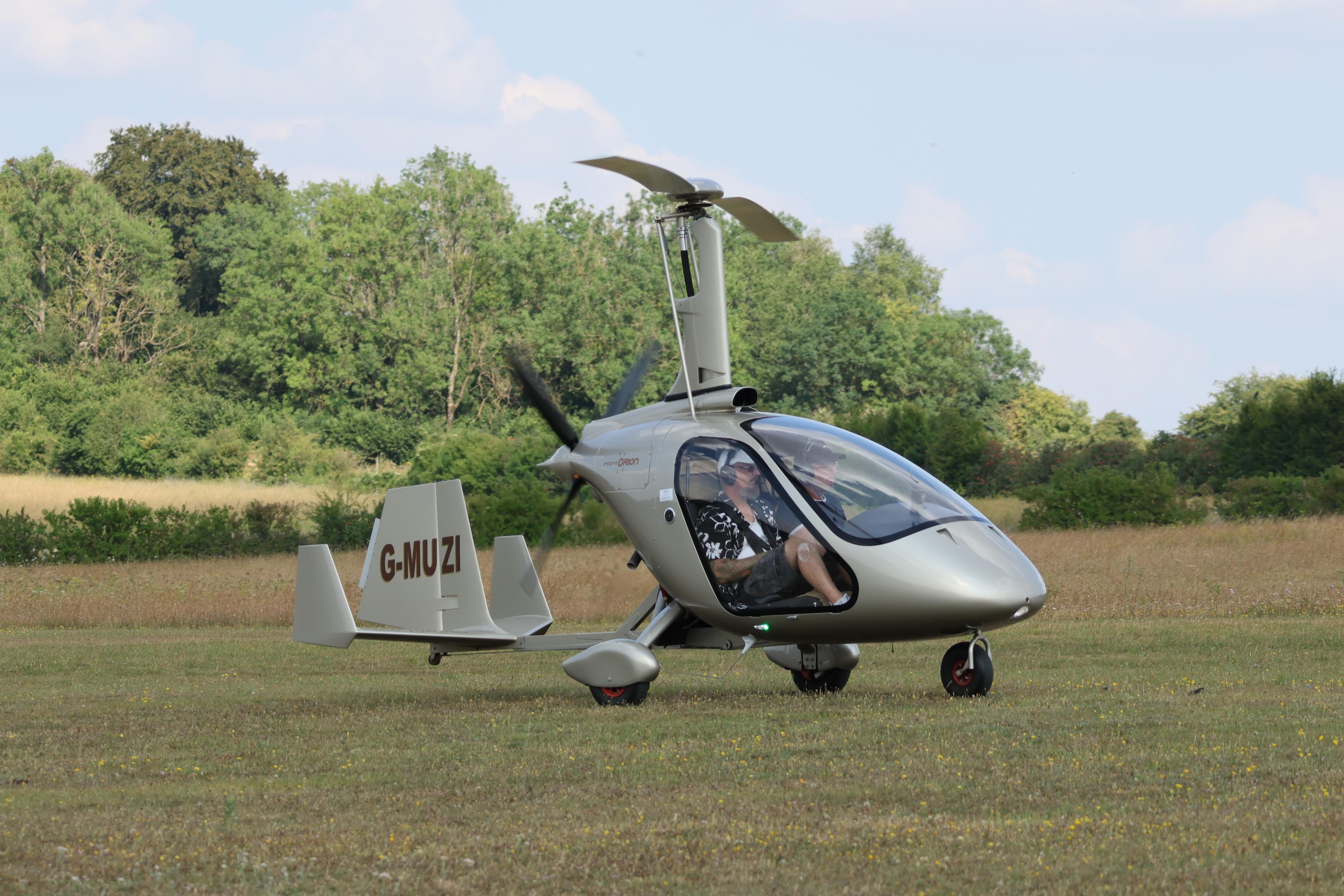 G-MUZI photo, click to enlarge