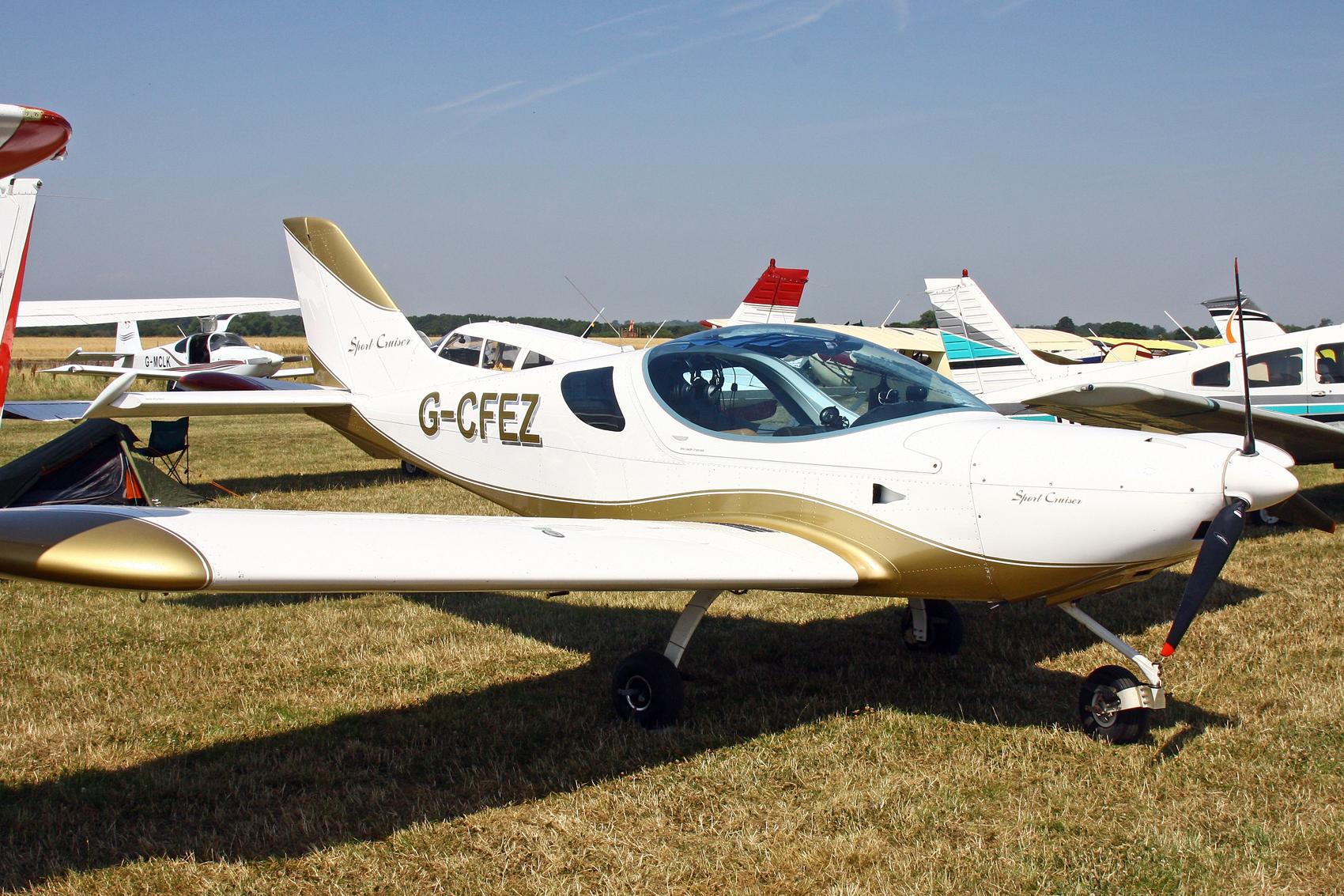 G-CFEZ photo, click to enlarge