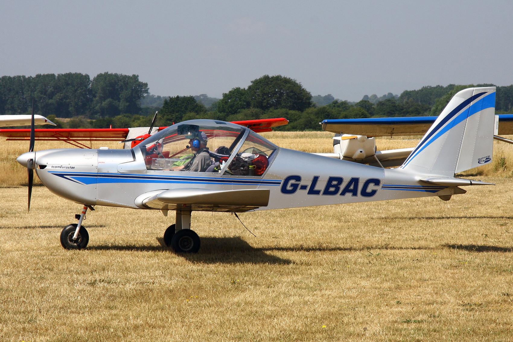G-LBAC photo, click to enlarge