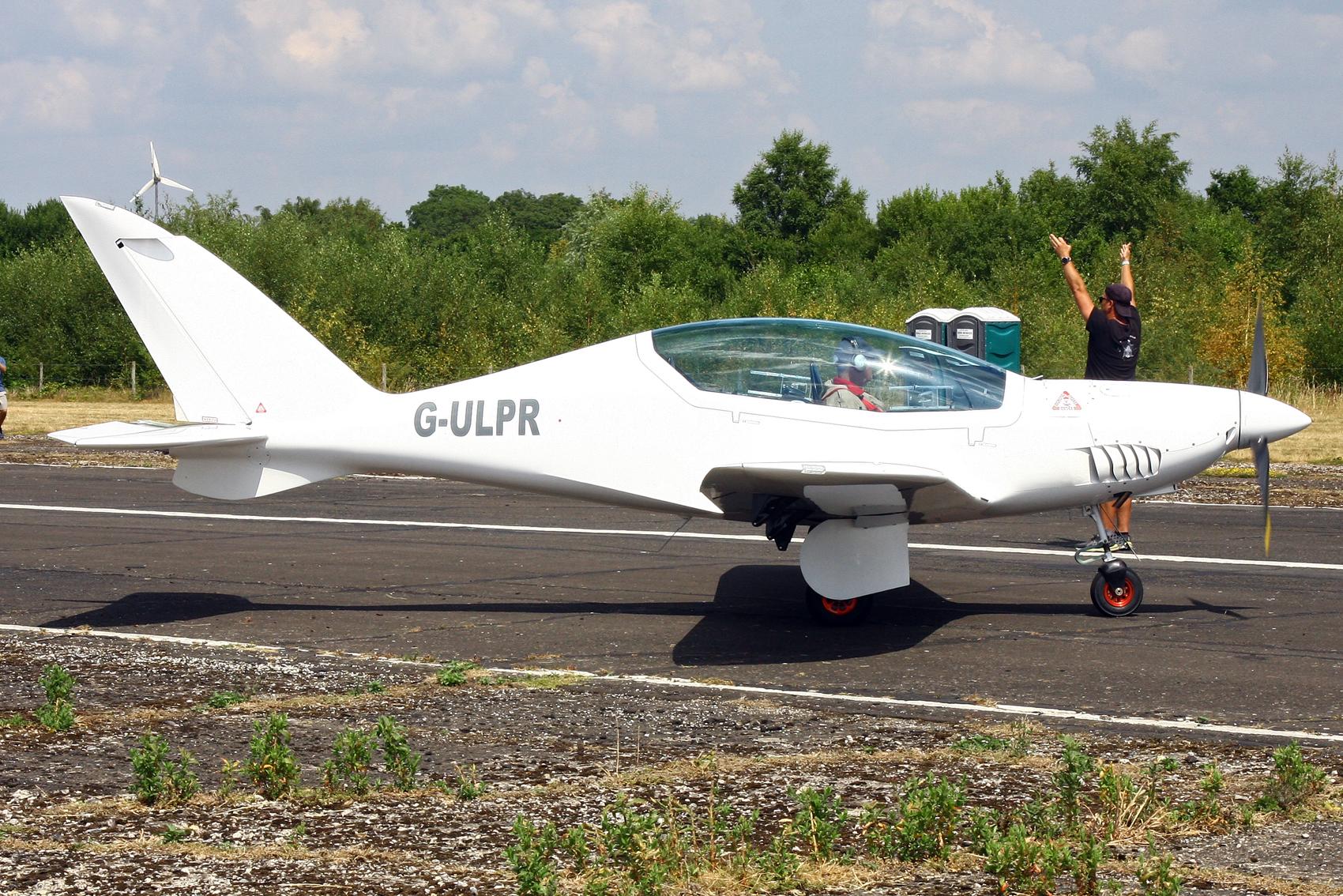 G-ULPR photo, click to enlarge