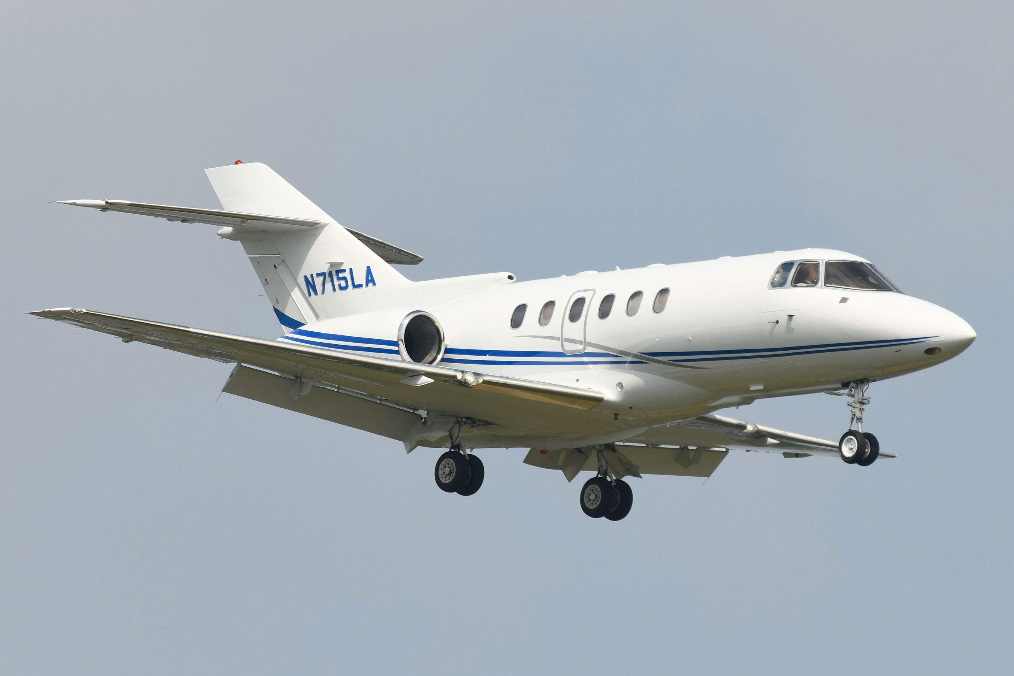 Aircraft N715LA, Longbow Aviation HS800, at KMKE, photo by FerryPNL