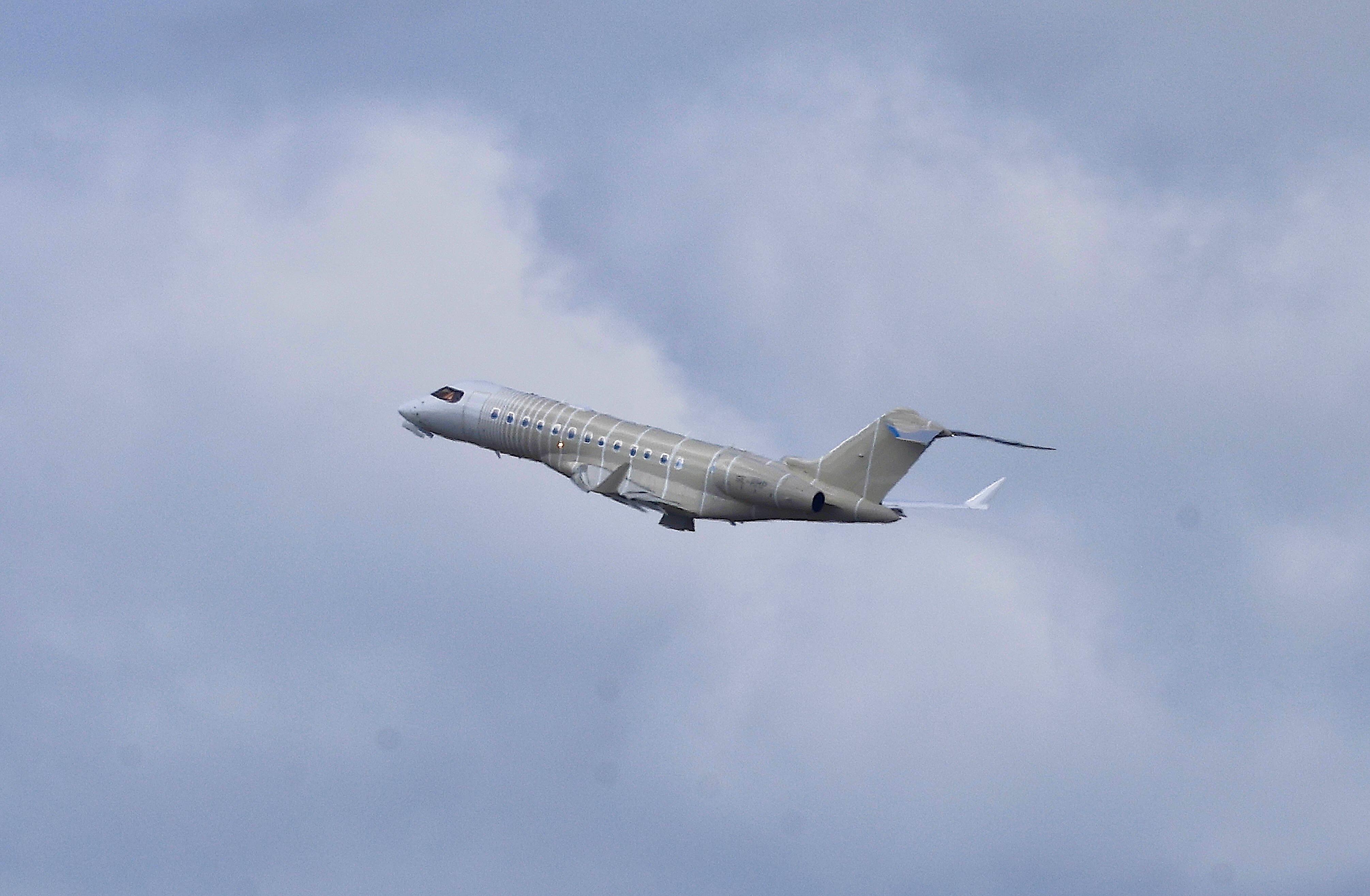 SE-RMP @ ESSA - Rwy 19R - by wijken