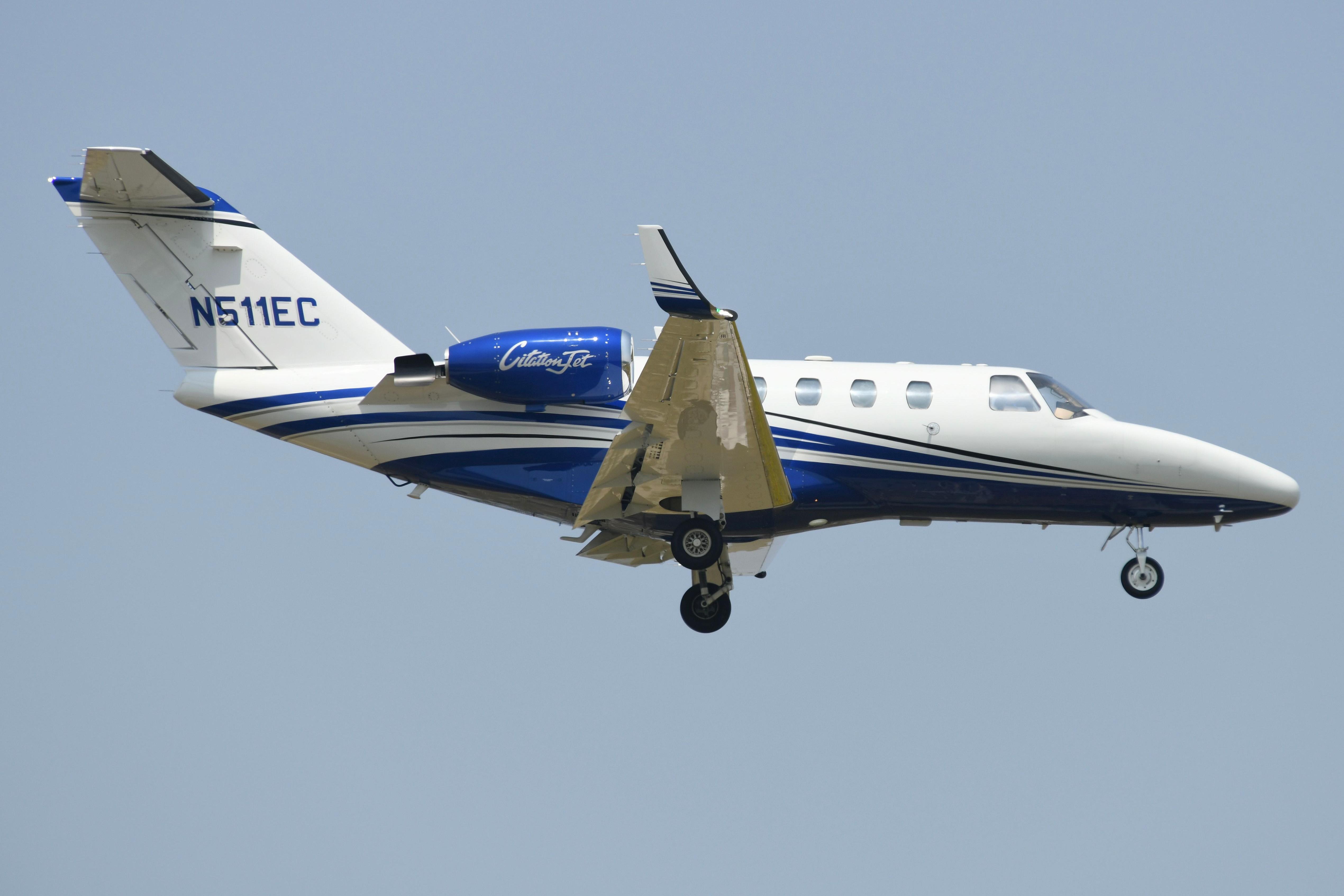 Aircraft N511EC, Mississippi Air Express Ce525, at KMKE, photo by FerryPNL