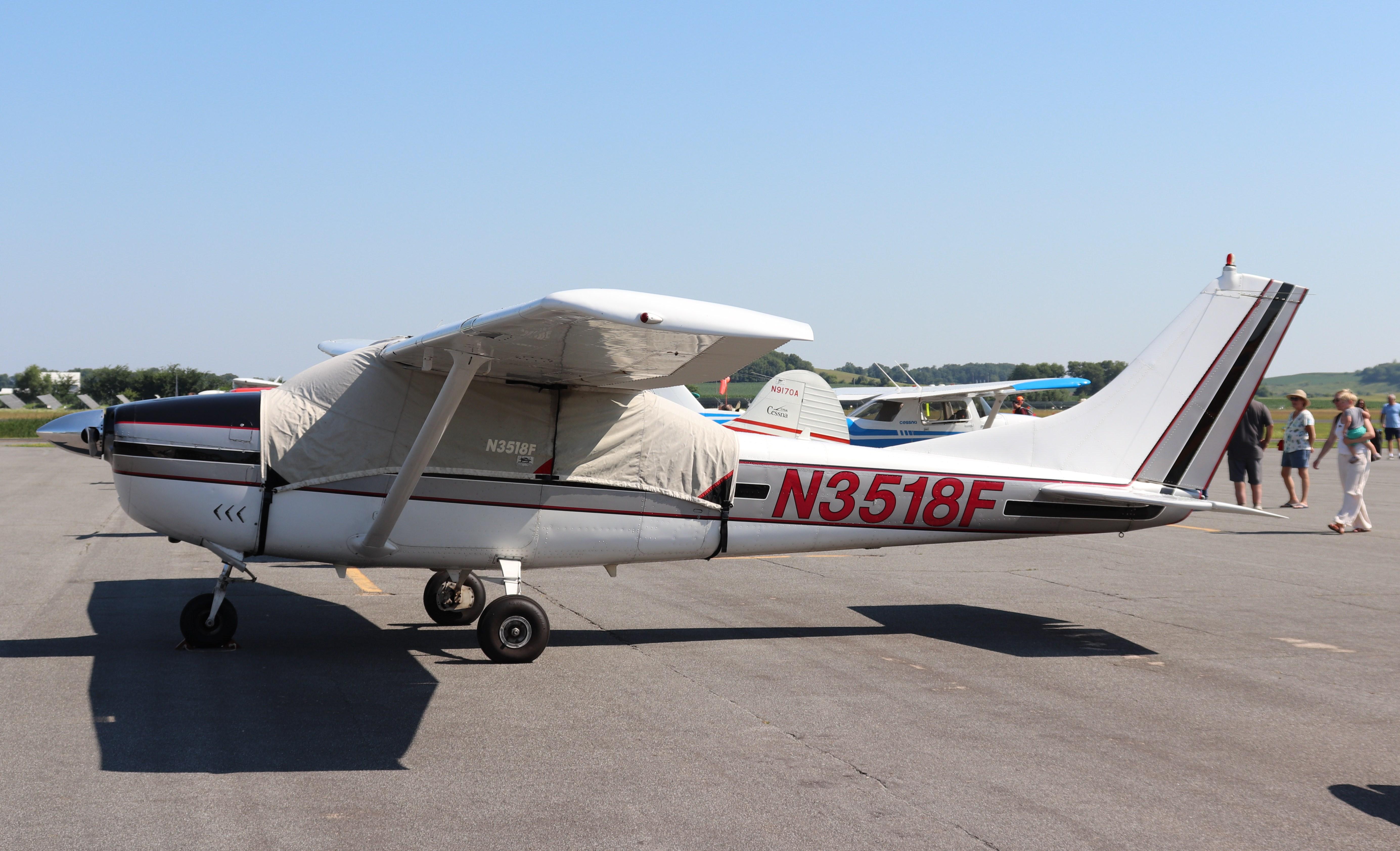 N3518F @ C29 - Cessna 182j - by MarkPasqualino