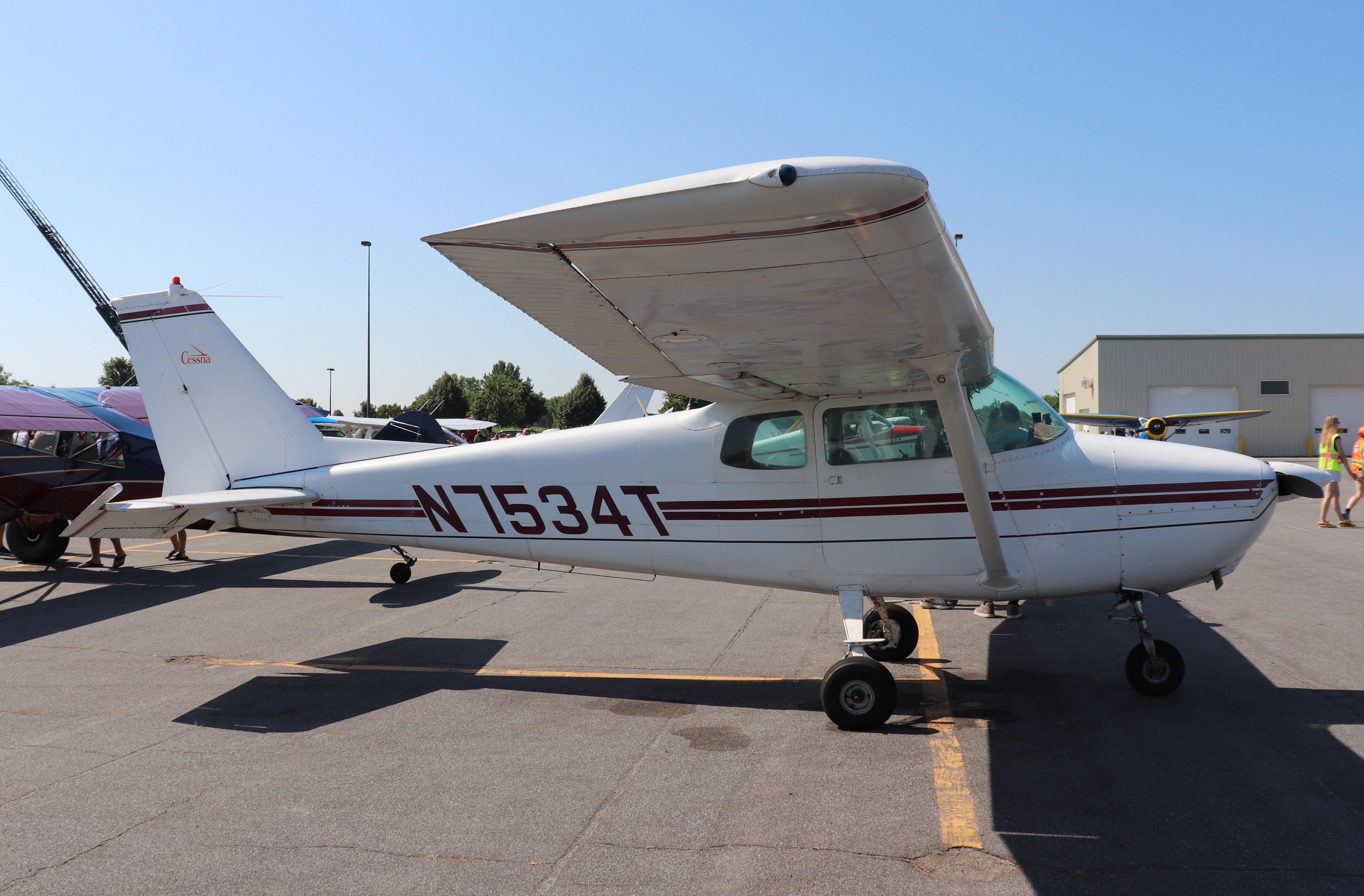 Aircraft N7534T, Cessna 172A, at C29, photo by MarkPasqualino