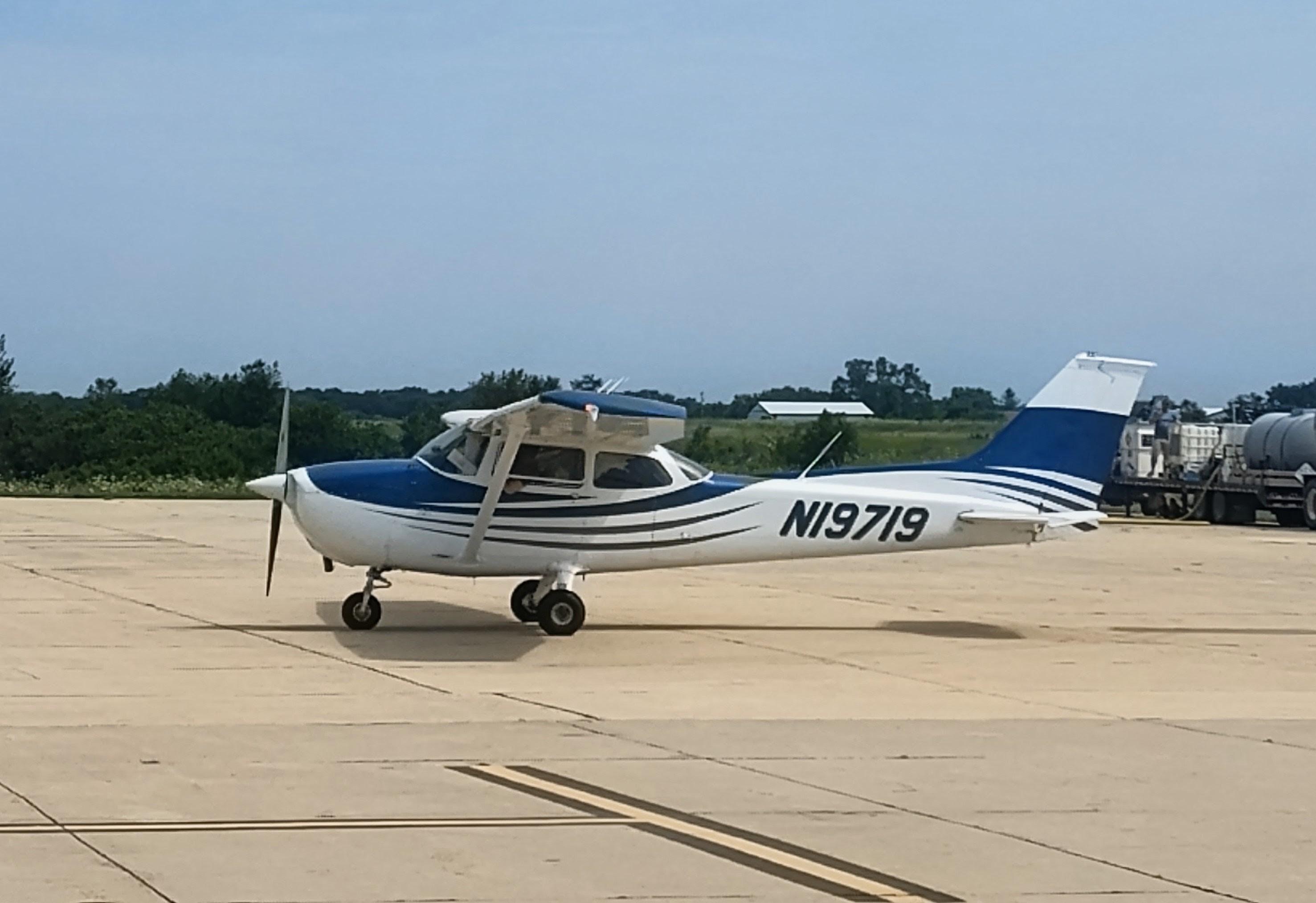 N19719 photo, click to enlarge