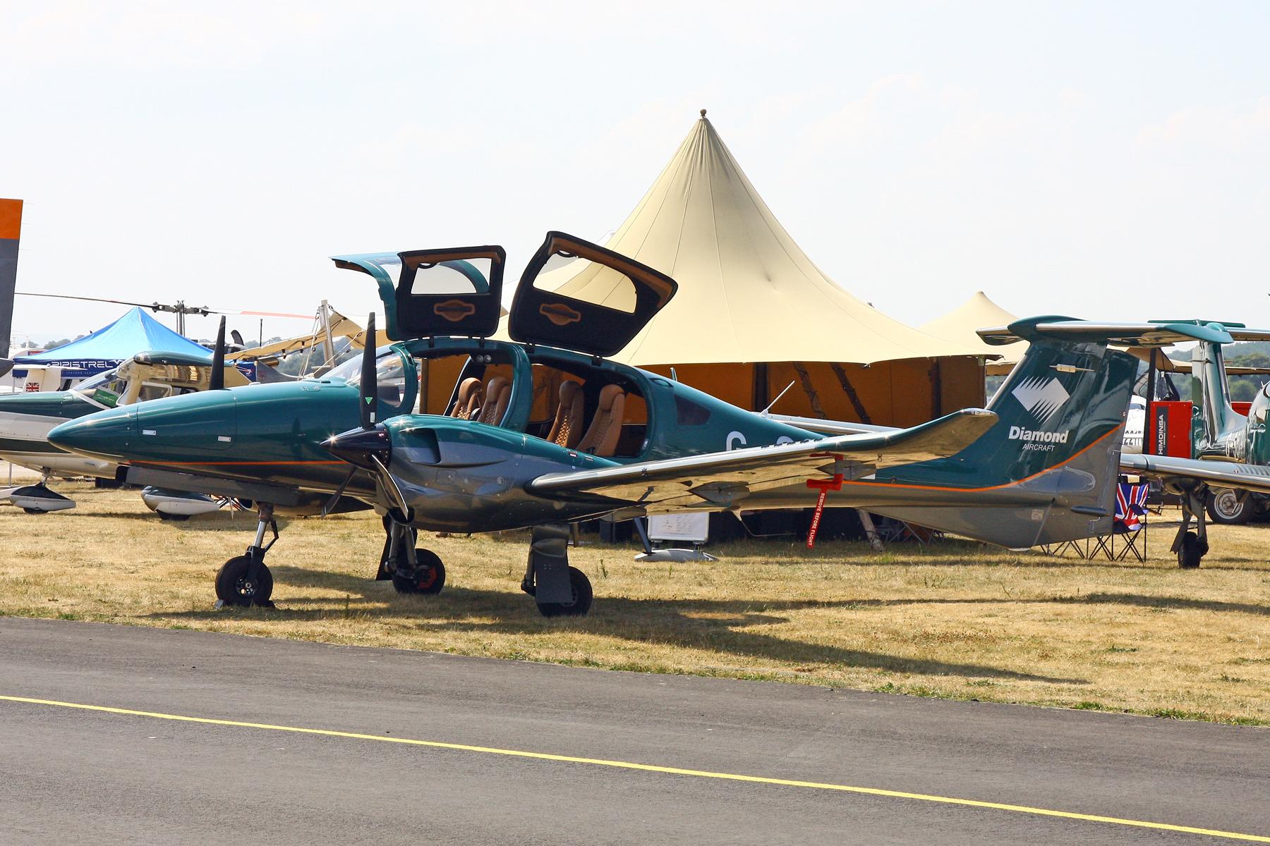 Aircraft G-OOZE, Sleapkosh 26, day 1, 10/07/26, at EGCV, photo by Chris Hall