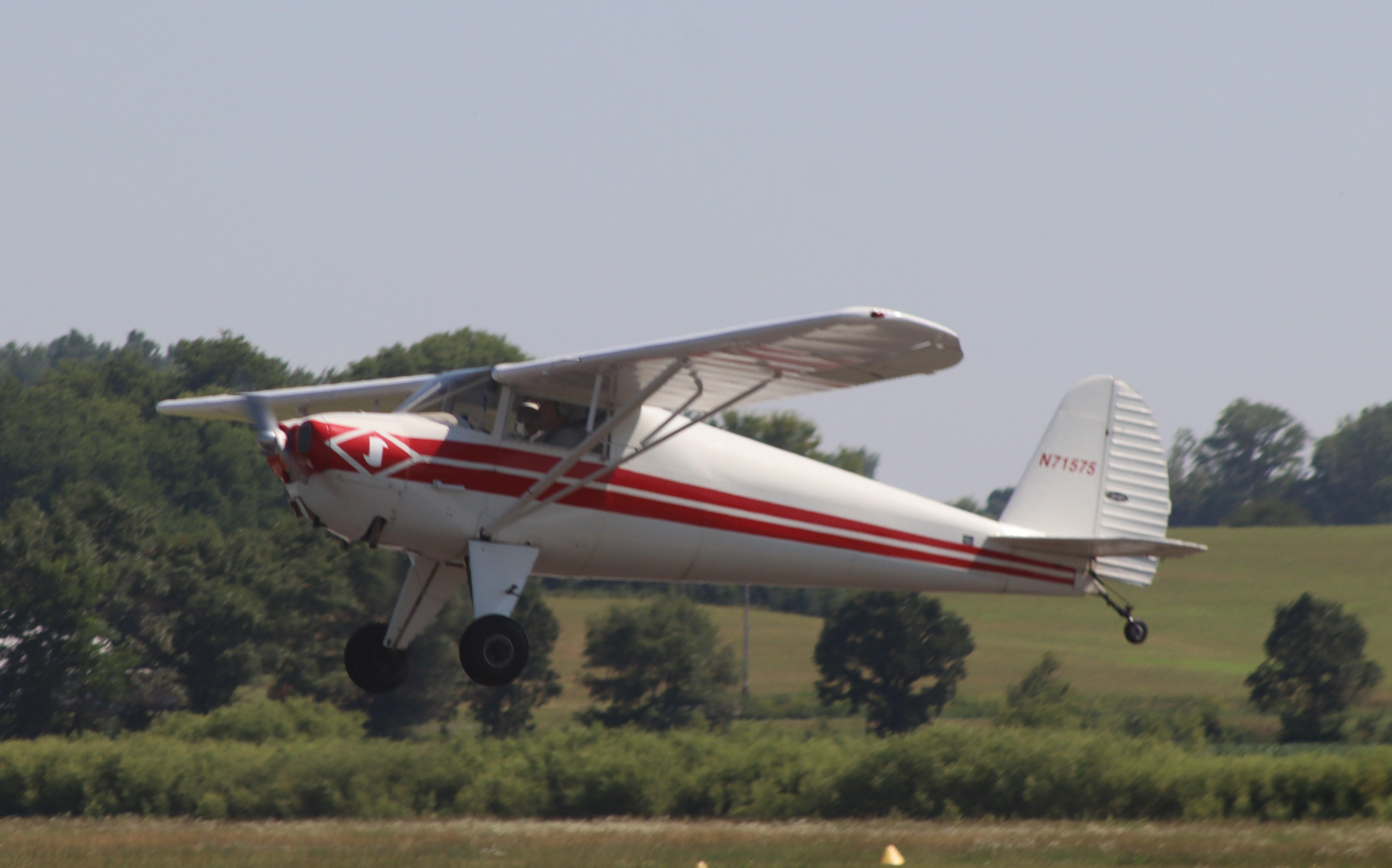 Aircraft N71575, Luscombe 8A, at C29, photo by MarkPasqualino