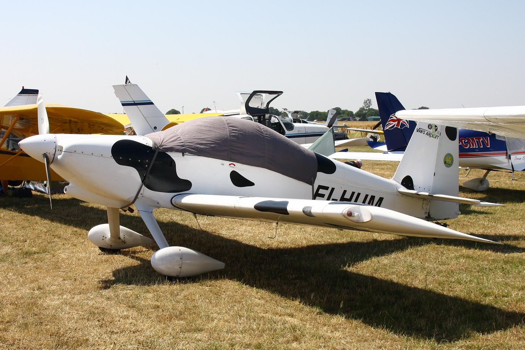 EI-HUM photo, click to enlarge