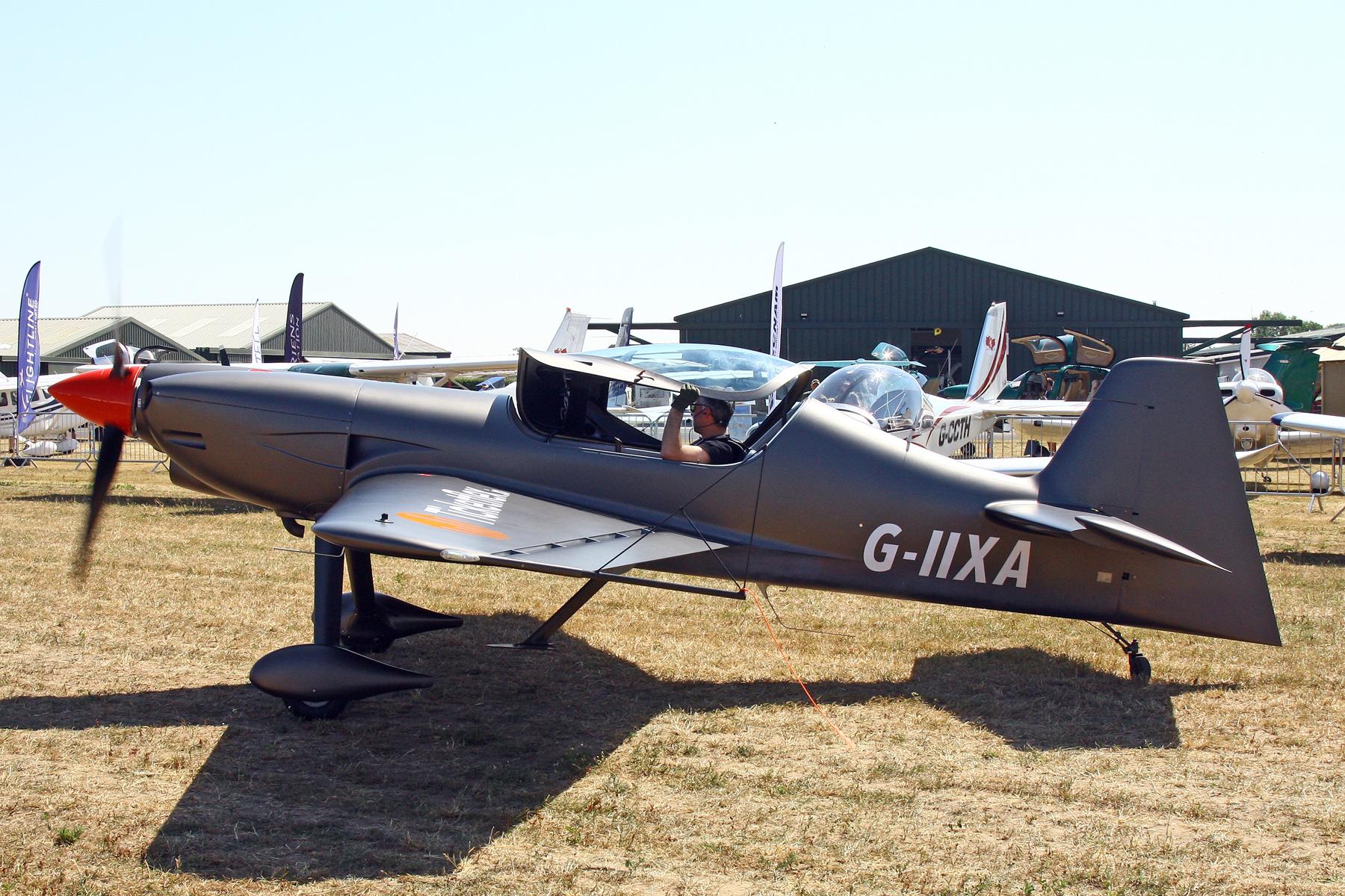 G-IIXA photo, click to enlarge