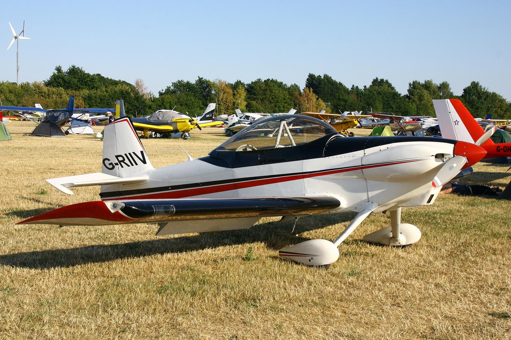 G-RIIV photo, click to enlarge