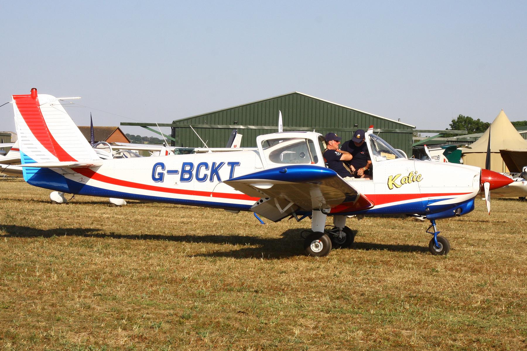 G-BCKT photo, click to enlarge