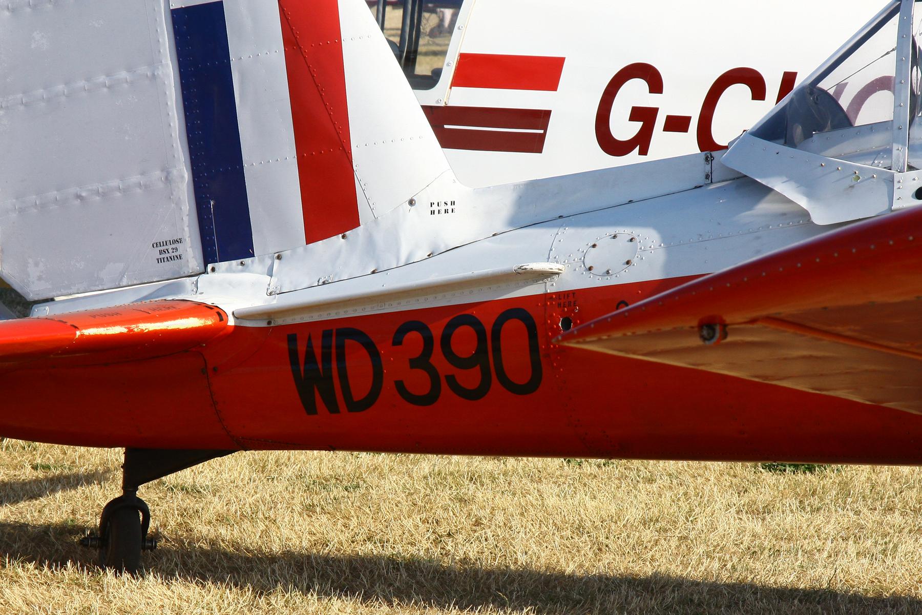 G-BWNK photo, click to enlarge
