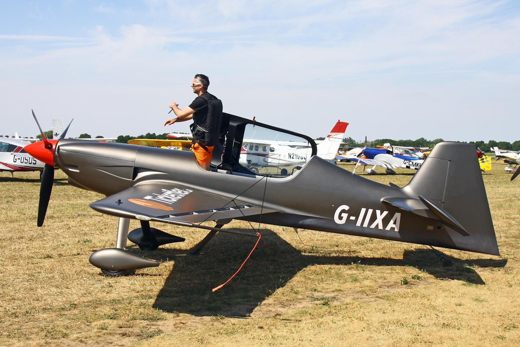 G-IIXA photo, click to enlarge