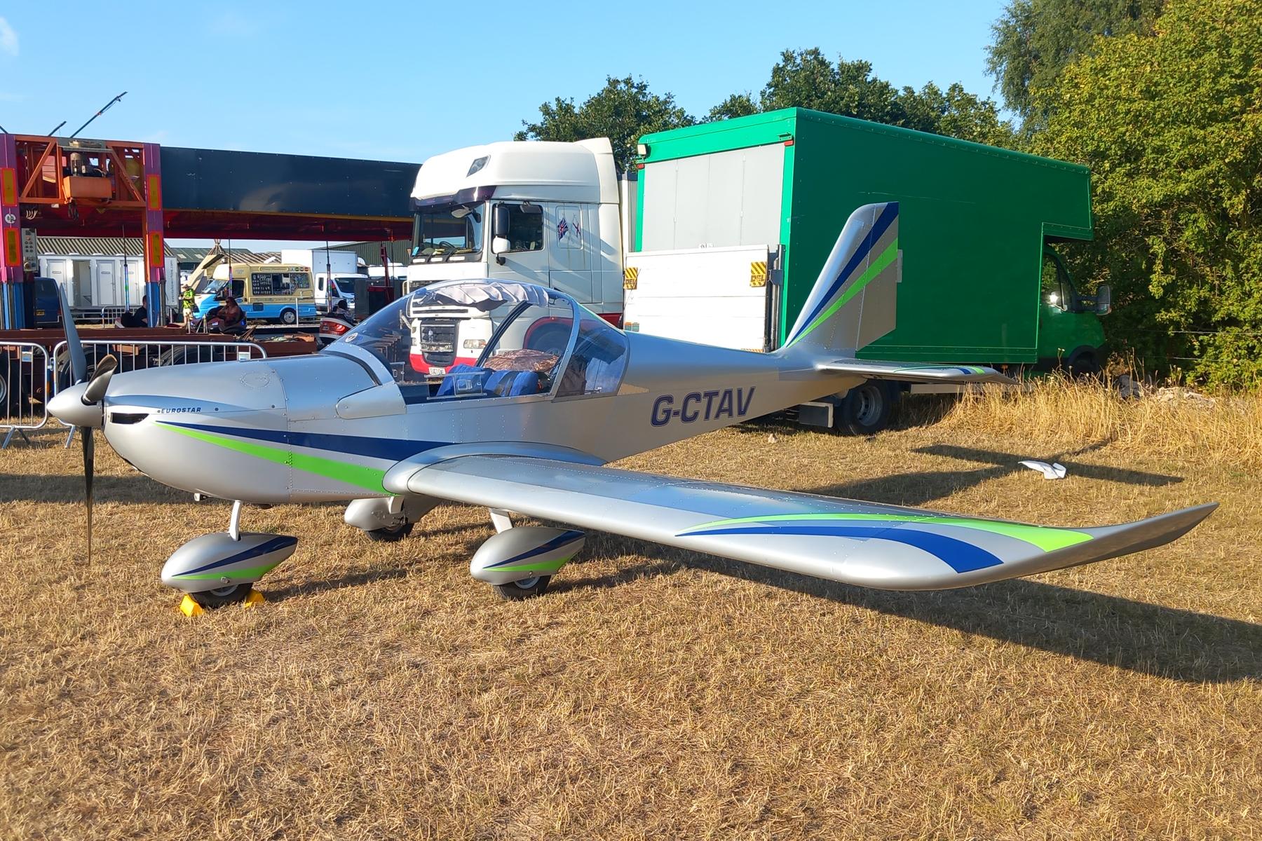 G-CTAV photo, click to enlarge
