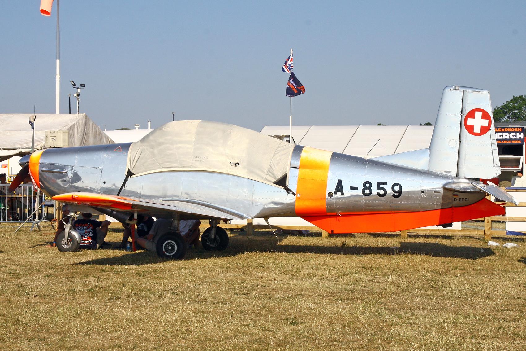 Aircraft D-EPCI, Sleapkosh 26, day 2, 11/07/26, at EGCV, photo by Chris Hall