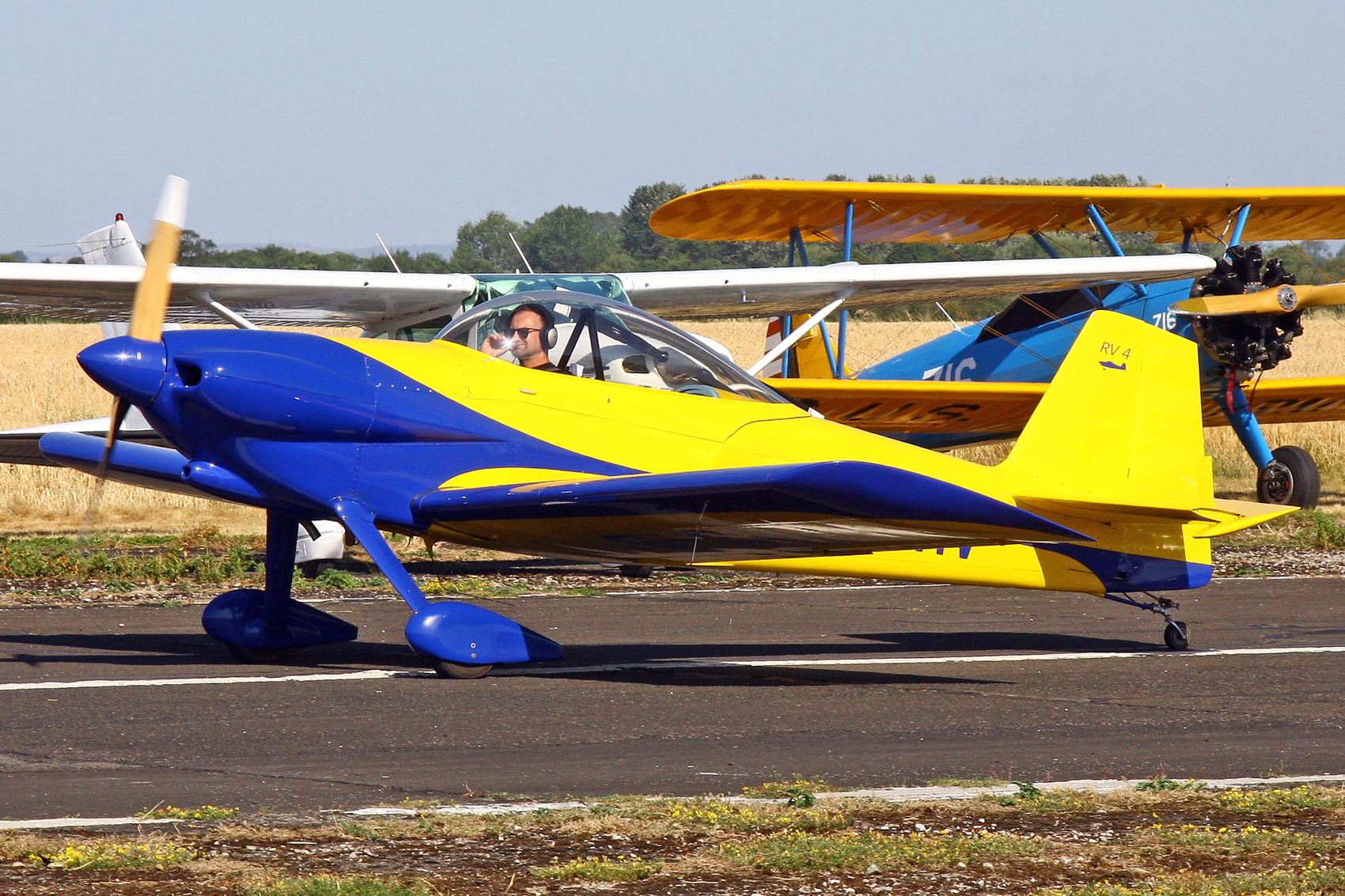 G-SARV photo, click to enlarge