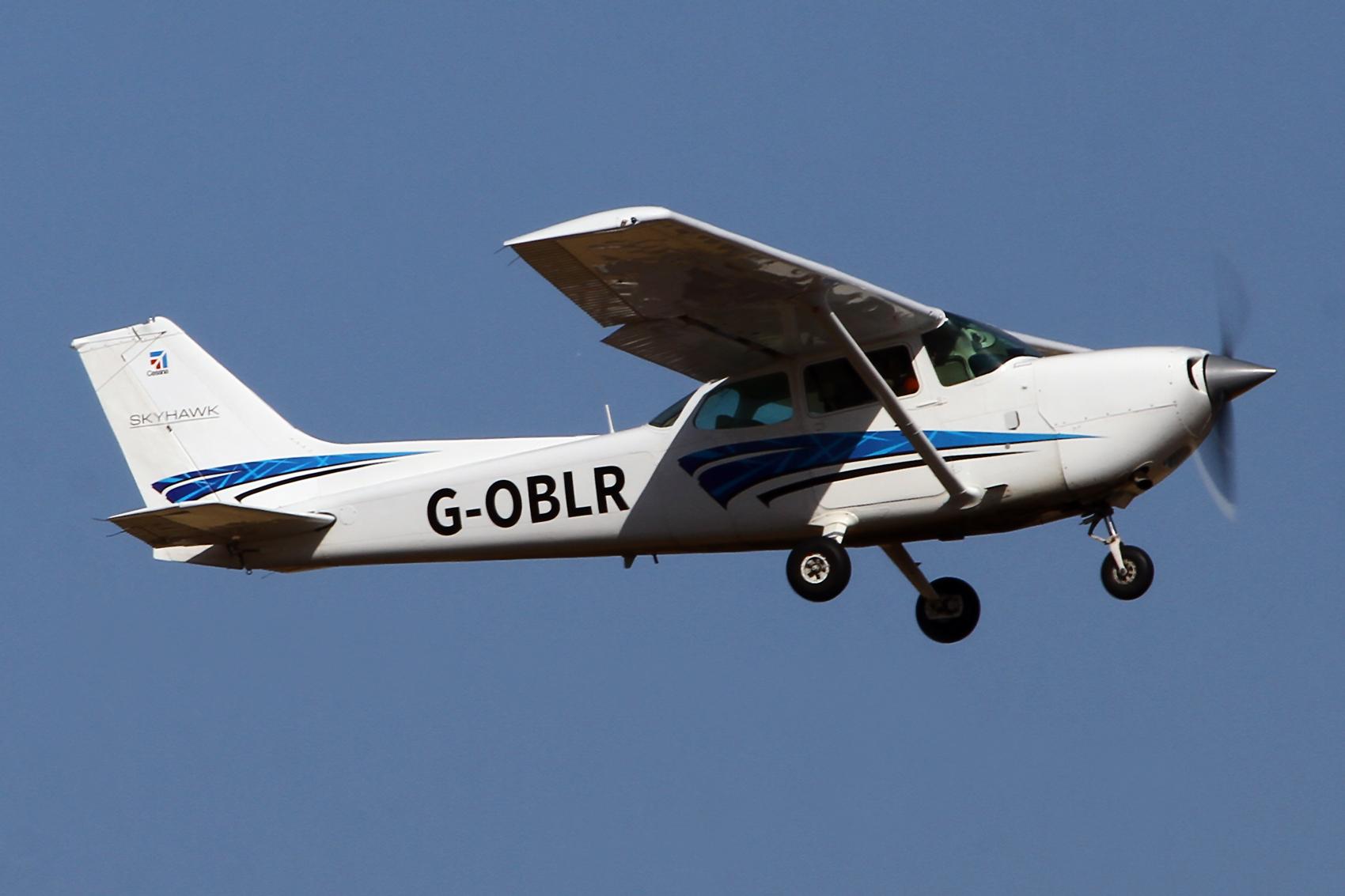 G-OBLR photo, click to enlarge