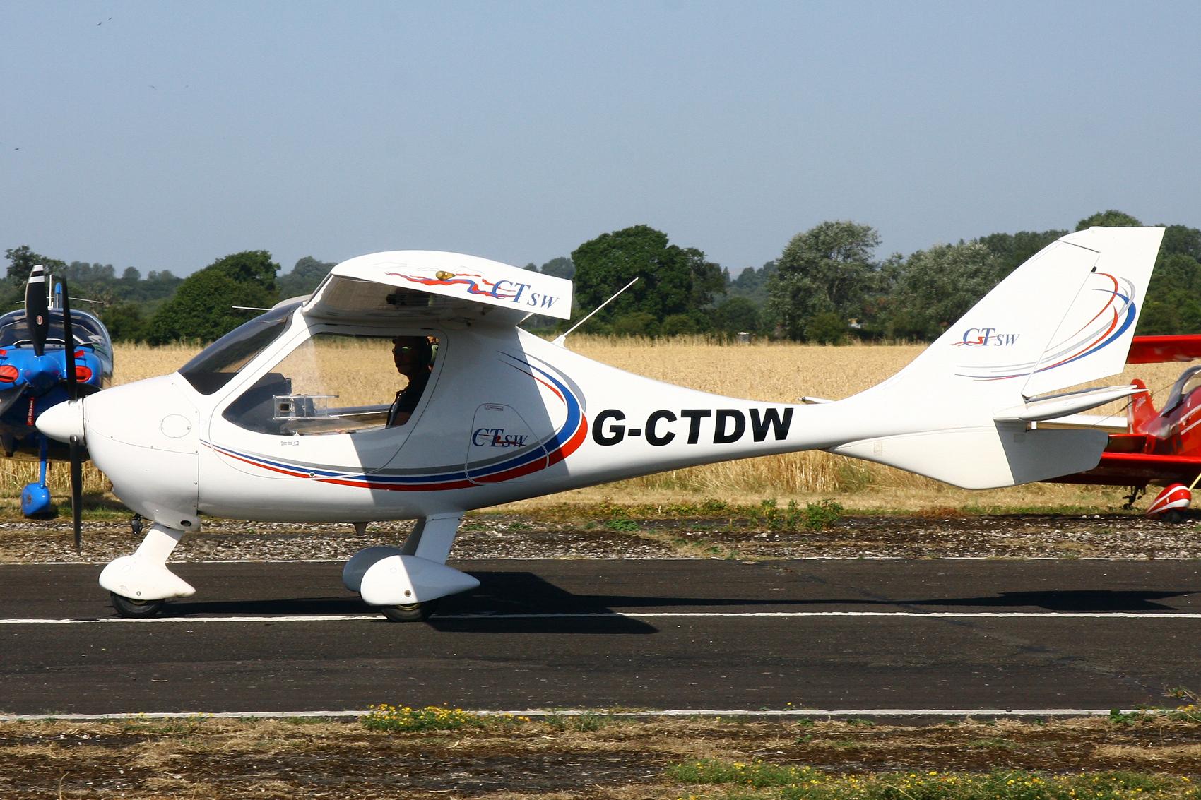 G-CTDW photo, click to enlarge