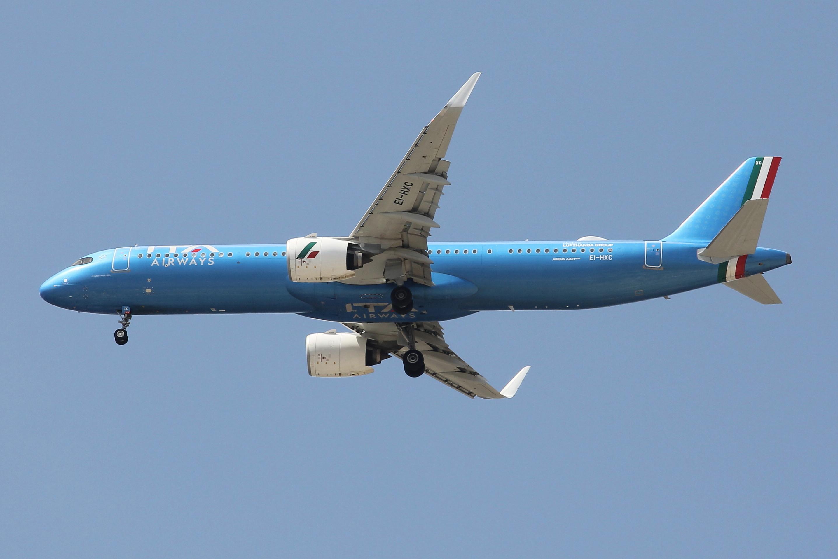 EI-HXC photo, click to enlarge