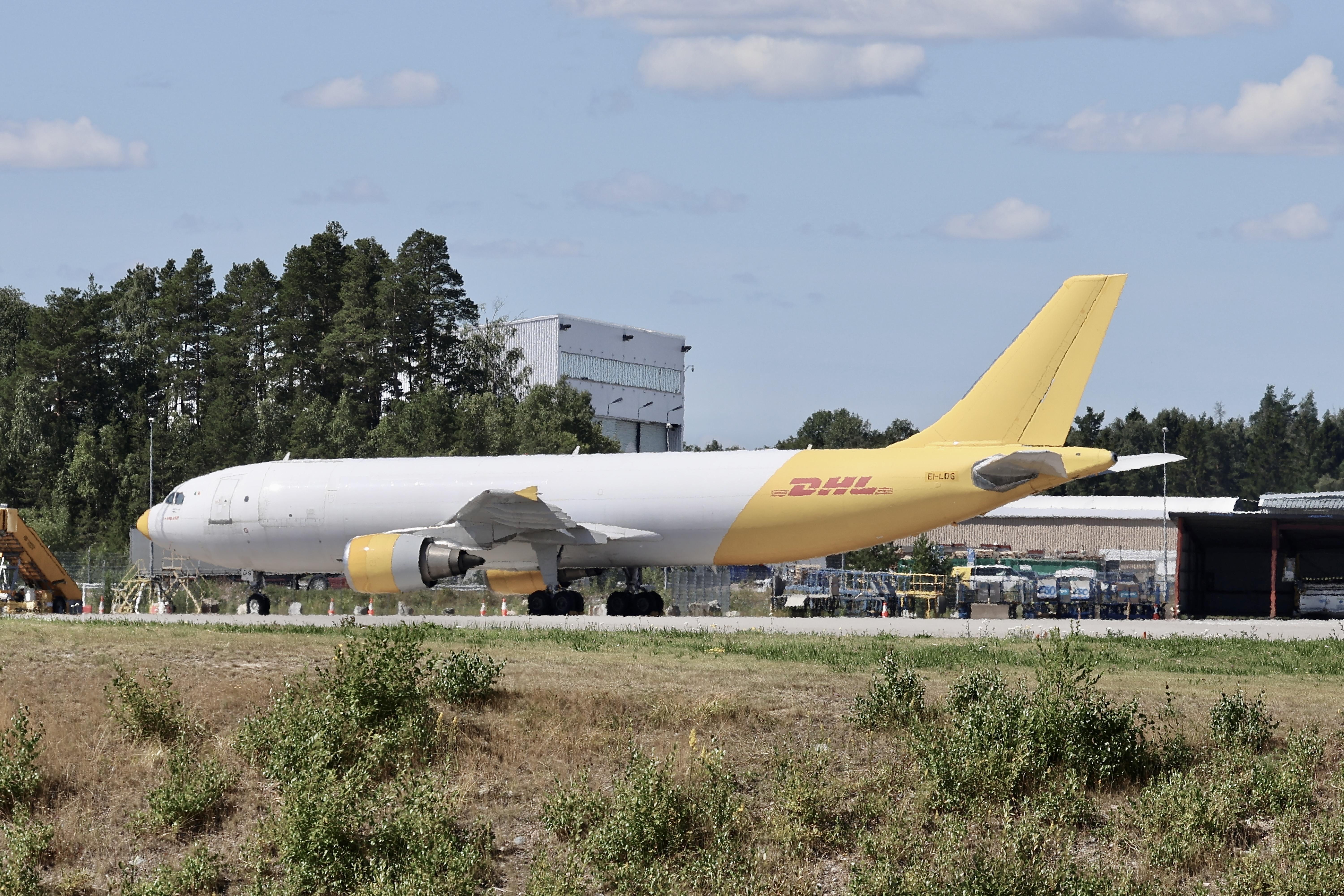 Aircraft EI-LDG, Ramp R, at ESSA, photo by wijken
