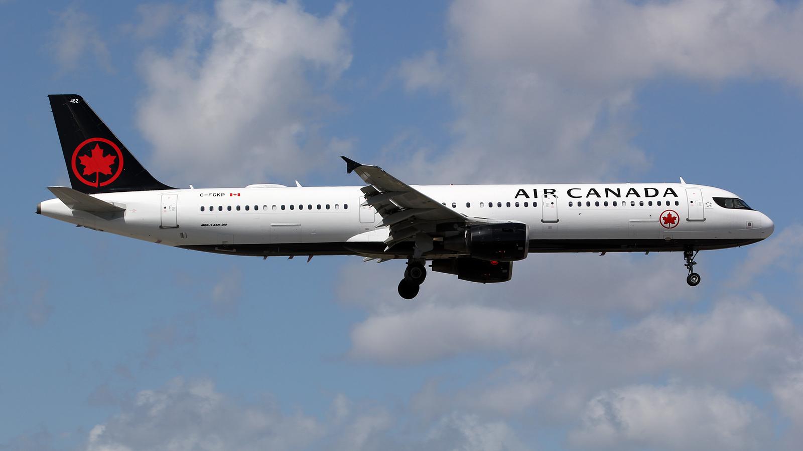 C-FGKP photo, click to enlarge