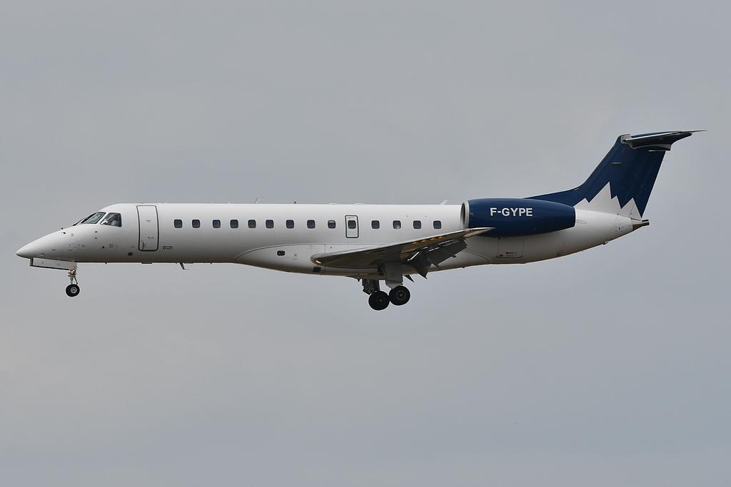 Aircraft F-GYPE, Pan Europeenne, at LFBD, photo by Jean Christophe Ravon / FRENCHSKY