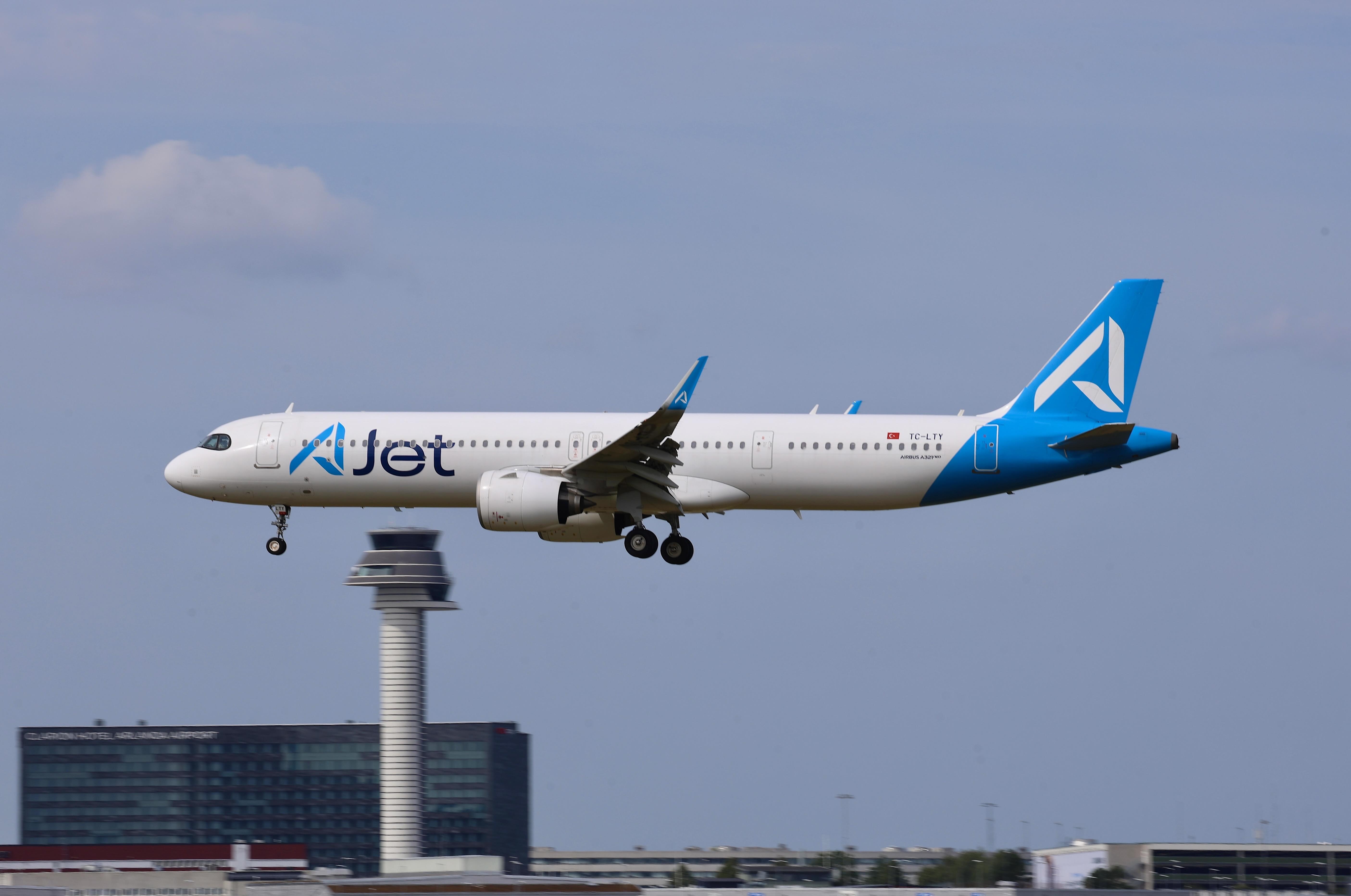 Aircraft TC-LTY, Rwy 19L, at ESSA, photo by wijken