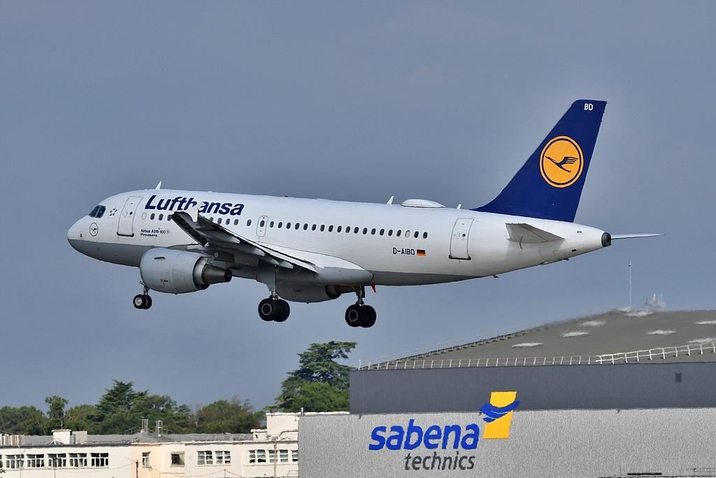 D-AIBD photo, click to enlarge